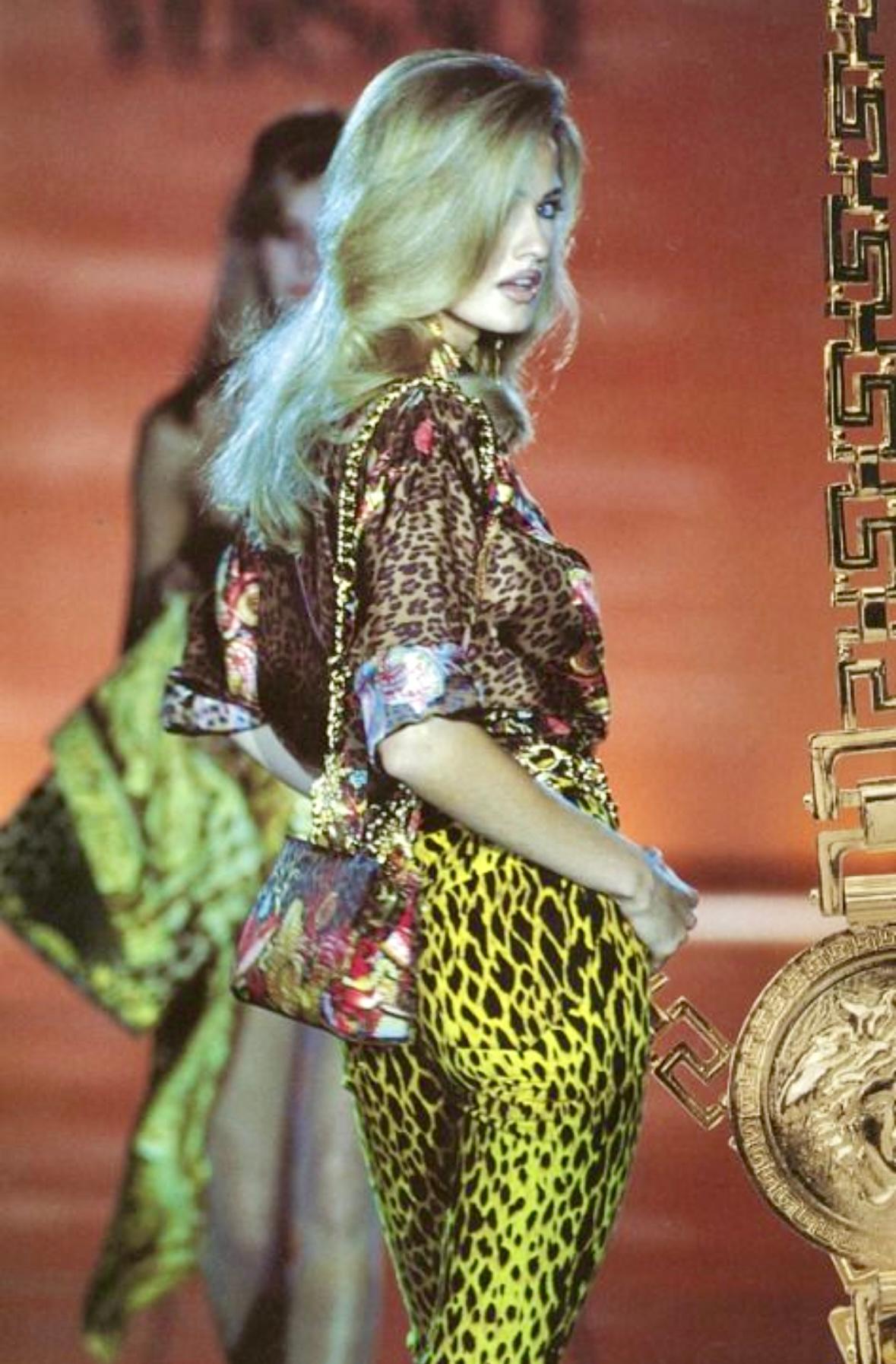 S/S 1992 Gianni Versace Runway Rhinestone Gold Shell Jewel Chain Crossbody Bag