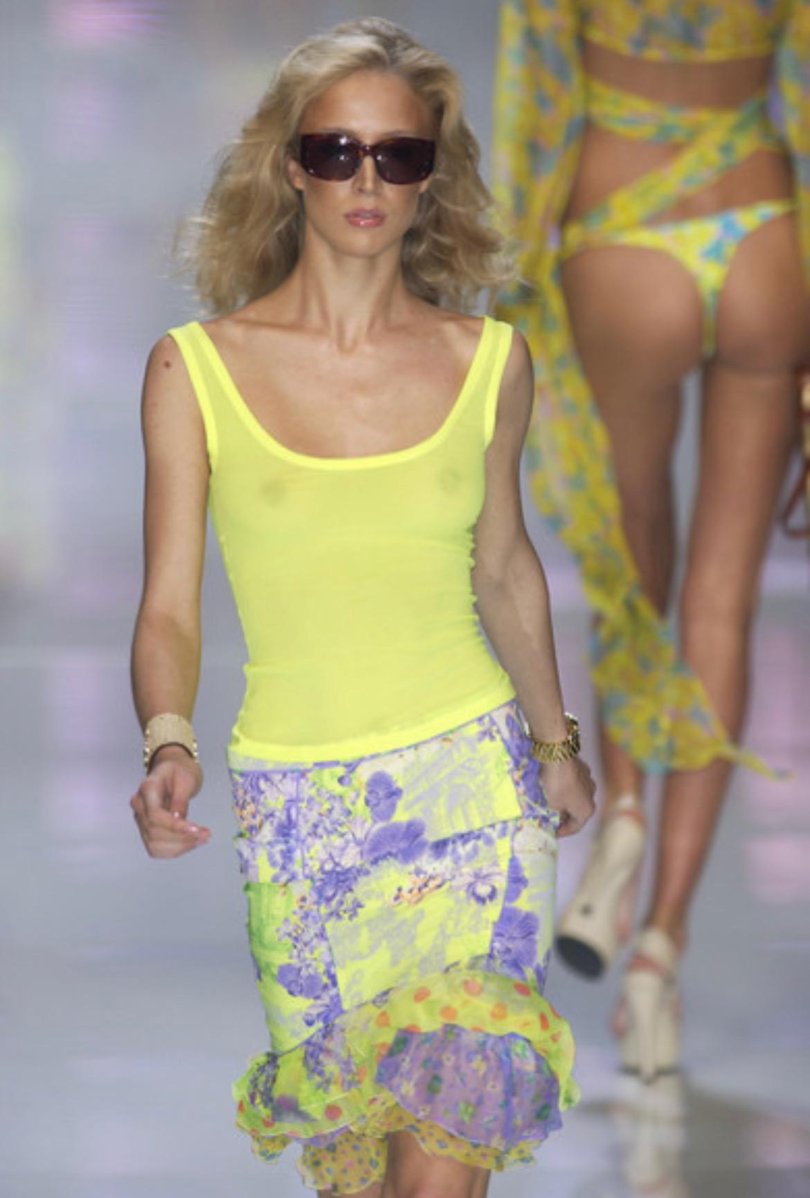 S/S 2004 Versace by Donatella Neon Green Toile Flower Print Silk Viscose Set
