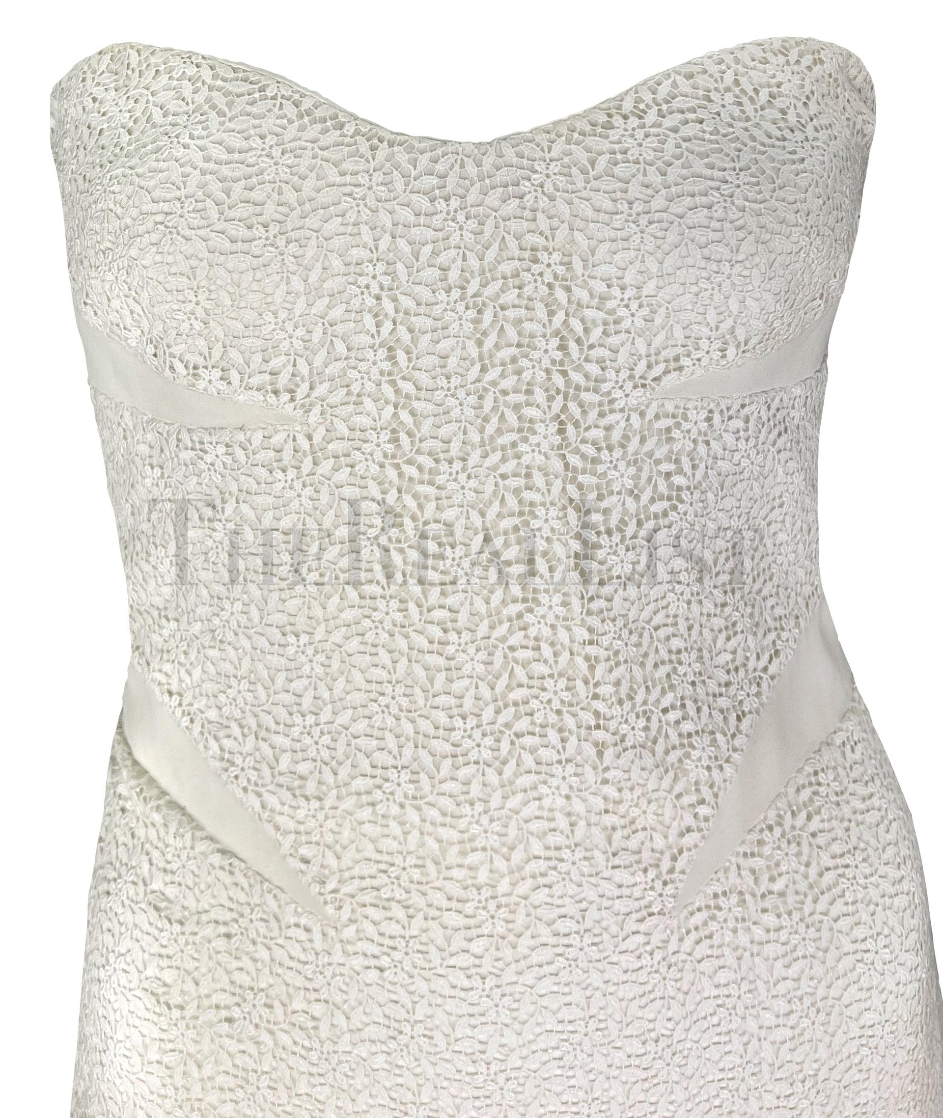 NWT S/S 2002 Gianni Versace by Donatella White Floral Lace Strapless Dress