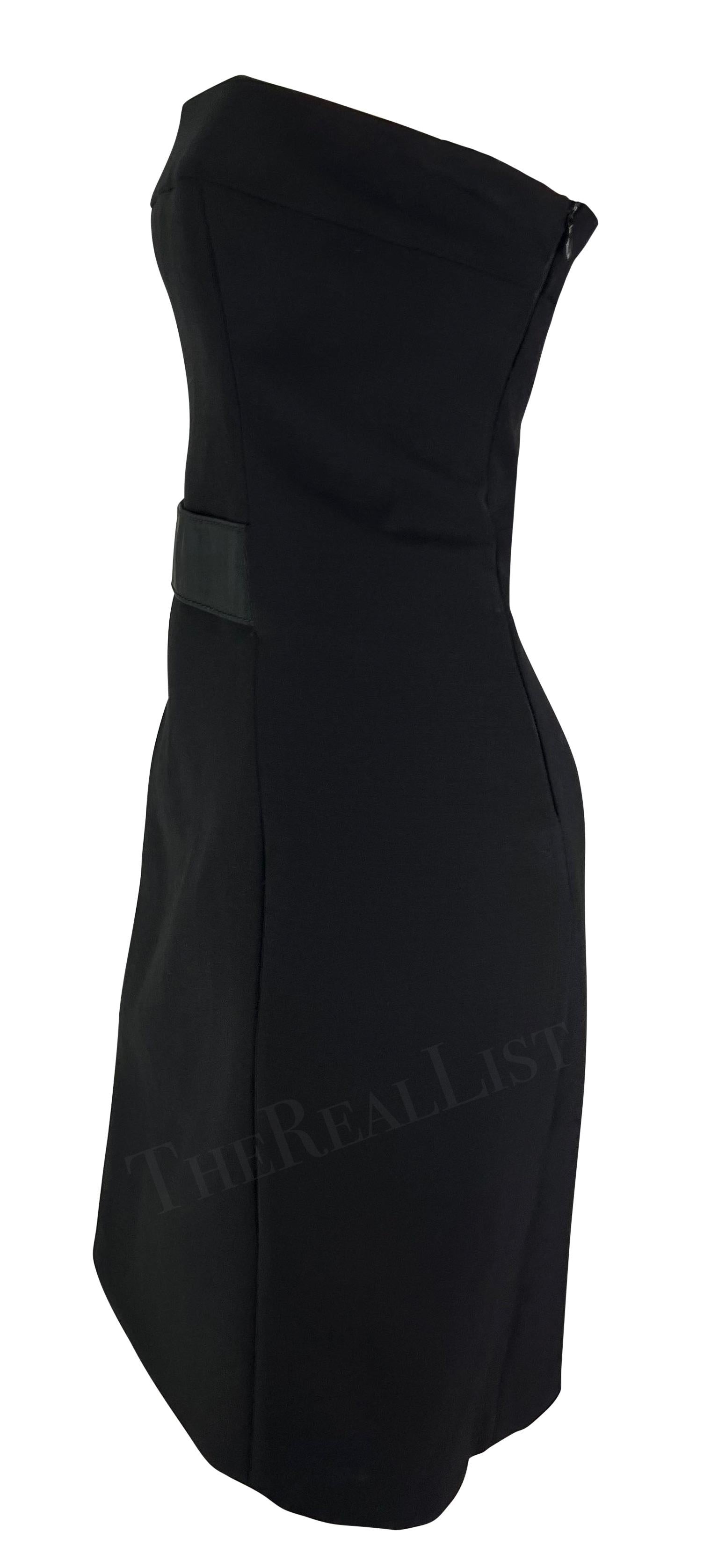 F/W 2001 Gucci by Tom Ford Corseted Black Strapless Tube Mini Dress