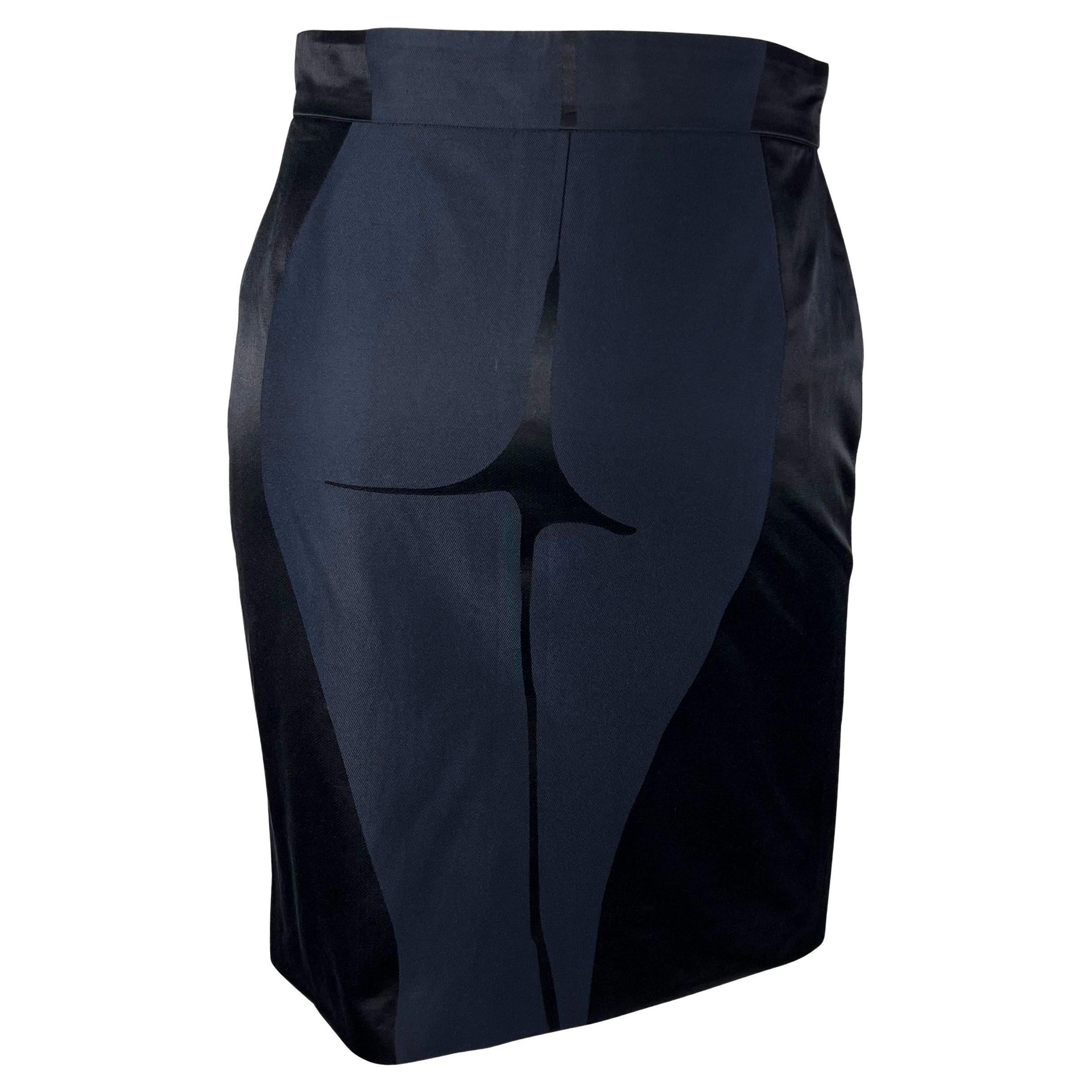 S/S 2003 Yves Saint Laurent by Tom Ford Female Body Print Runway Skirt