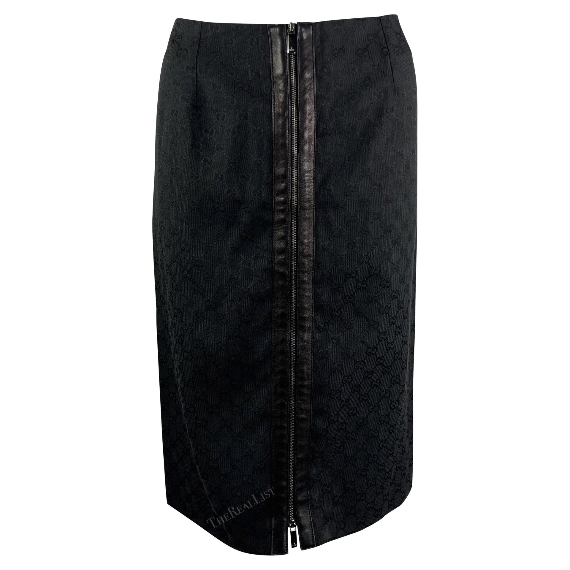 F/W 2000 Gucci by Tom Ford Black GG Monogram Zipper Pencil Skirt