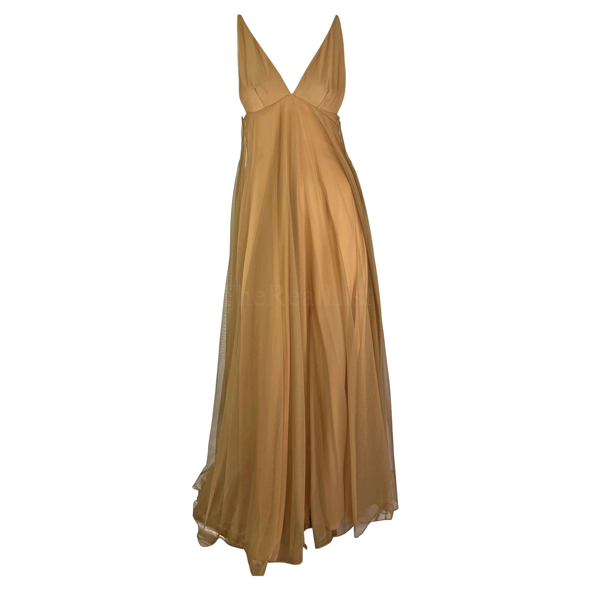 F/W 1998 Gucci by Tom Ford Beige Tulle Plunging Runway Gown