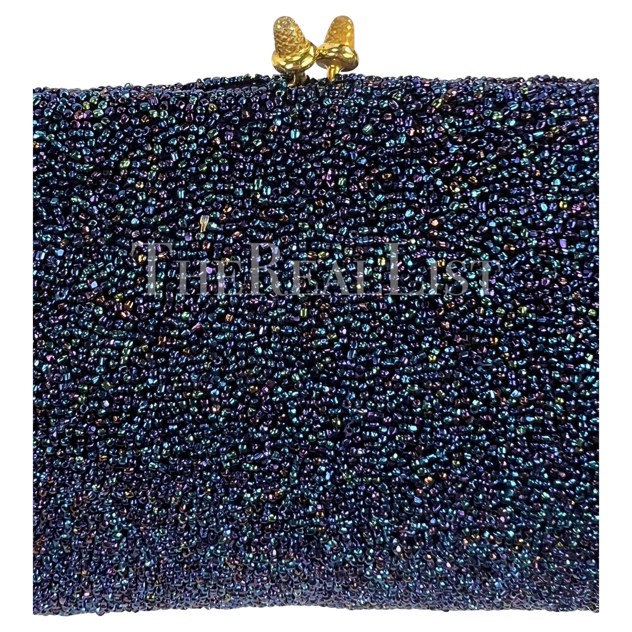 1970s Gucci Iridescent Blue Caviar Beaded Mini Evening Kiss - Lock Clutch - RealList