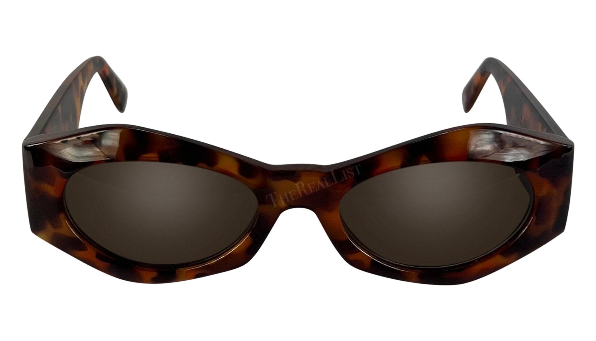1990s Gianni Versace Brown Tortoise Shell Medusa Chunky Pointed Frame Sunglasses - RealList