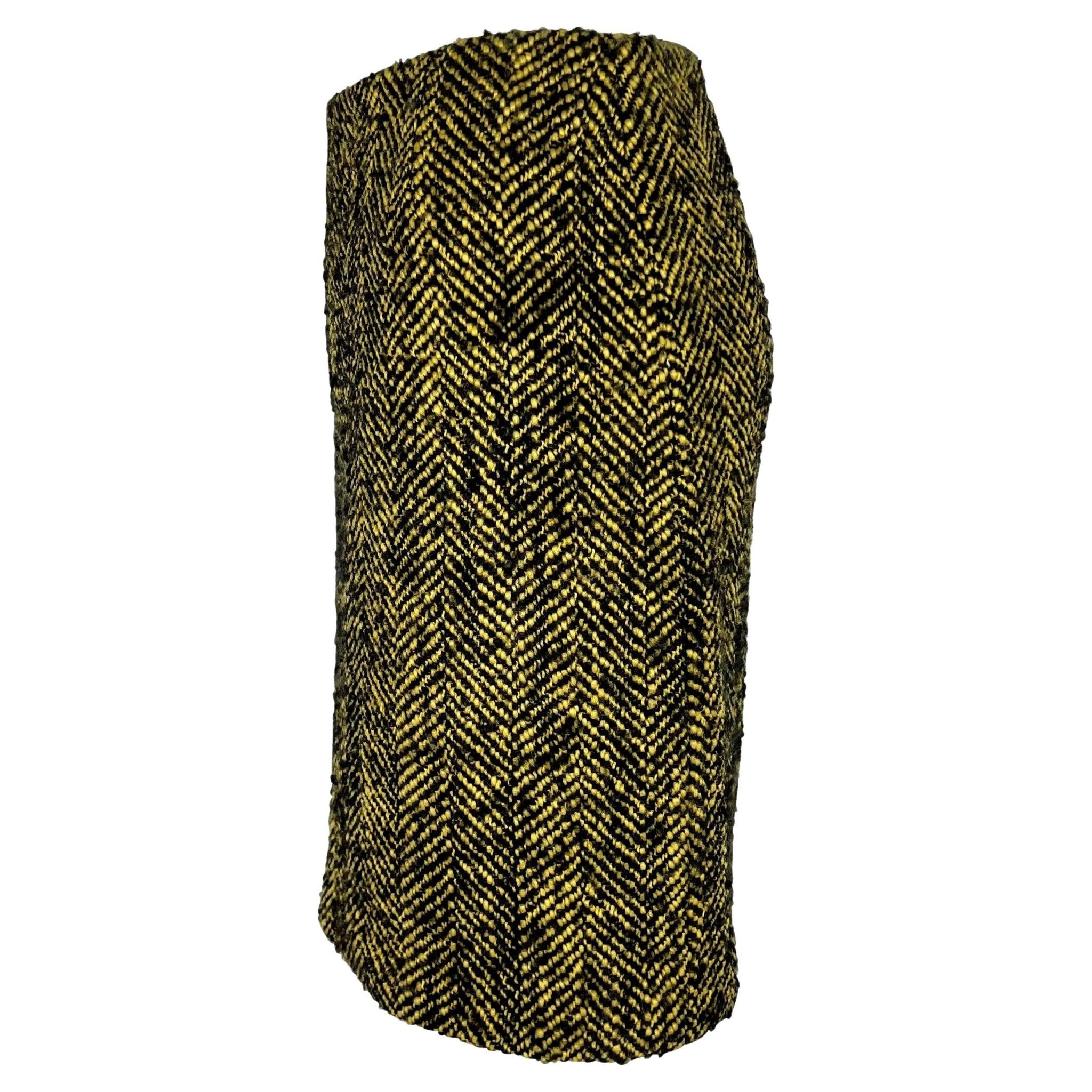 1990s Gianni Versace Couture Black Yellow Chevron Tweed Skirt - RealList
