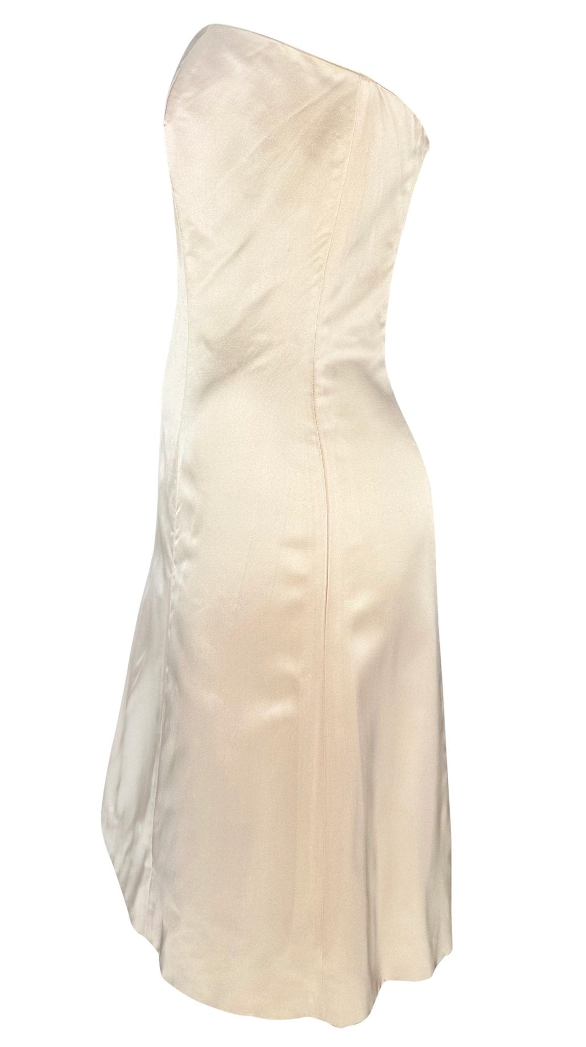 1990s Oscar de La Renta Pastel Pink Strapless Classic Flare Mini Dress - RealList