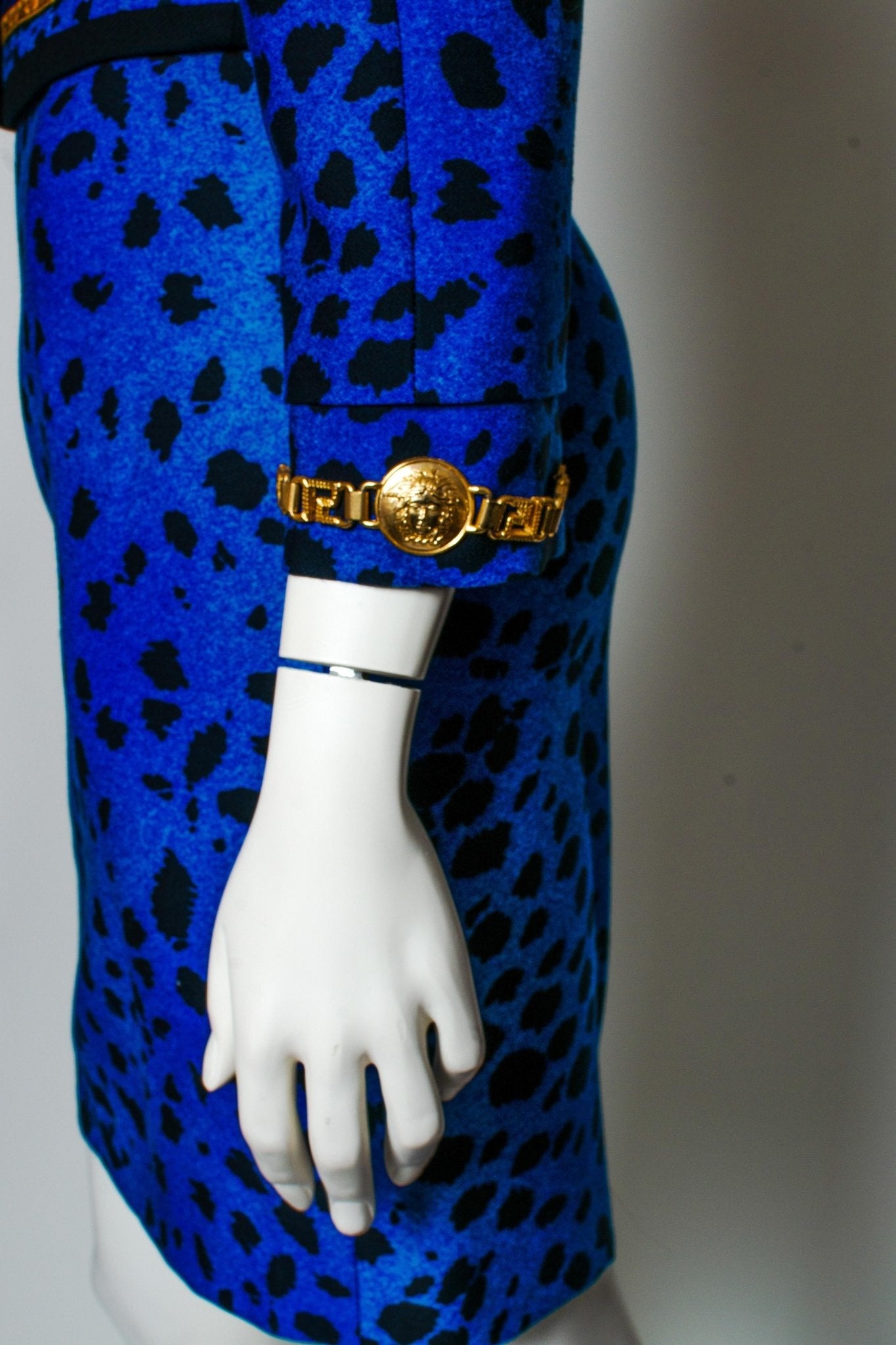 1992 Gianni Versace Blue Baroque Leopard Print Skirt Suit with Gold Chain Cuffs - RealList