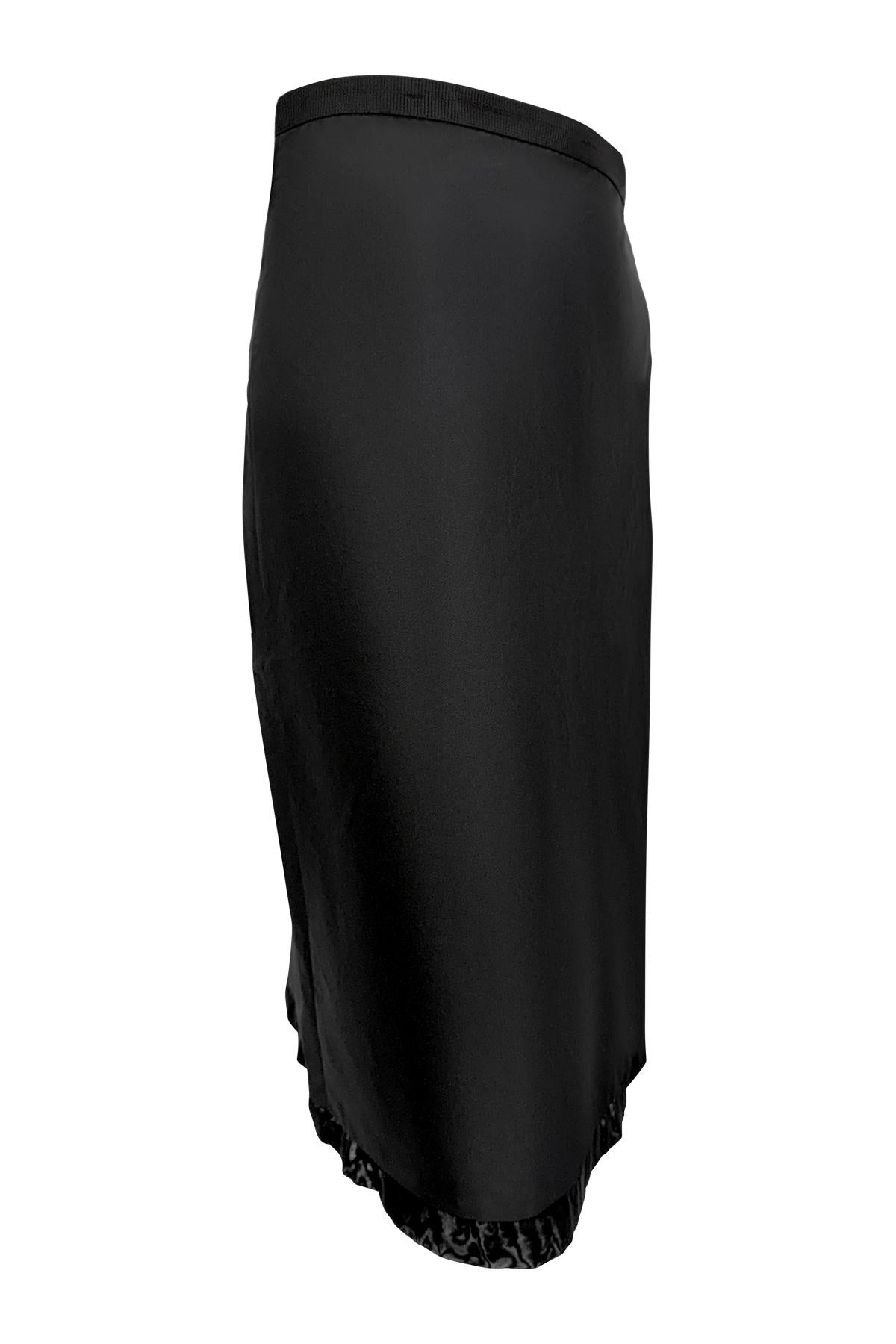 1999 Gucci by Tom Ford Black Nylon Mesh Trim Skirt - RealList