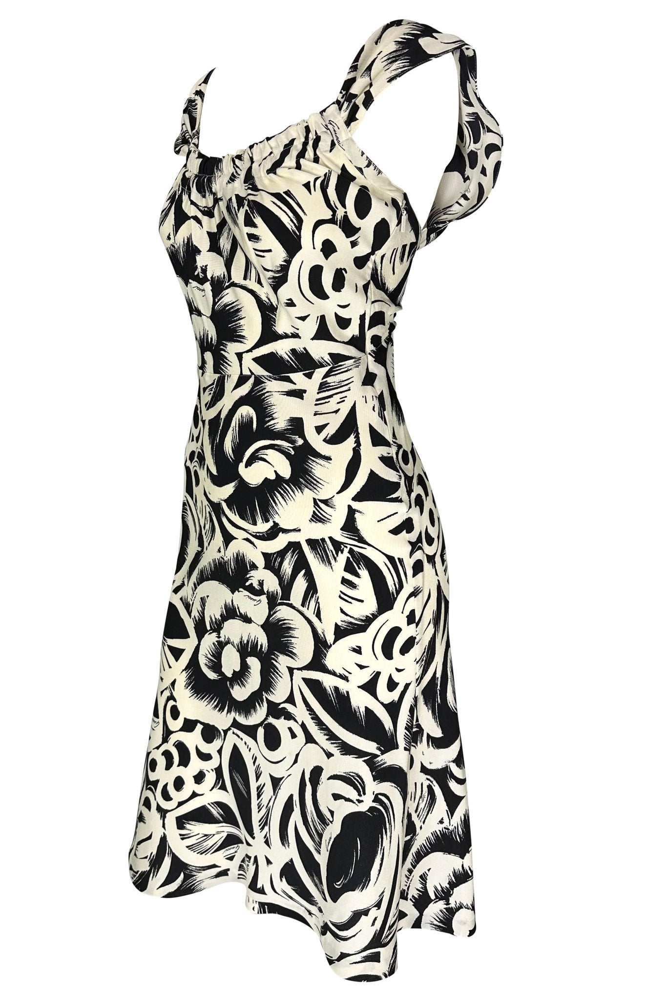 2002 Gucci by Tom Ford Abstract Black White Floral Logo Print Silk Dress - RealList