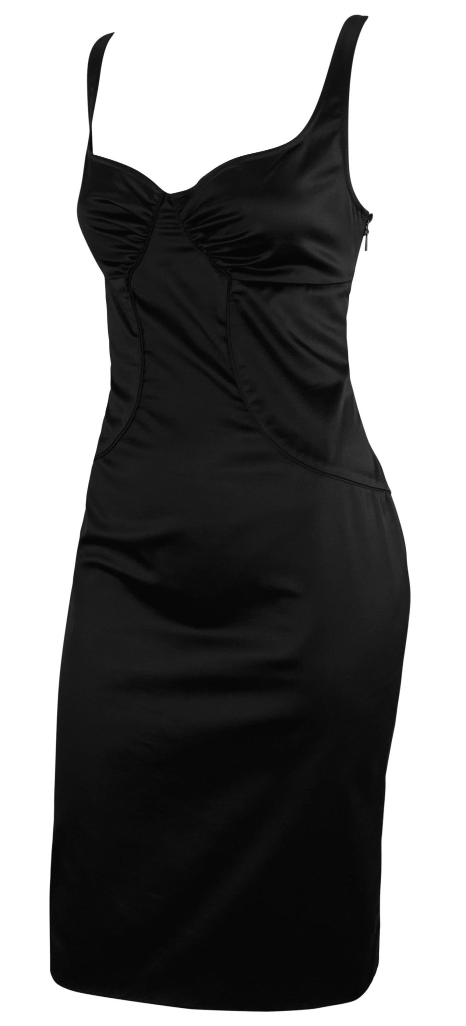 2003 Gucci by Tom Ford Cutout Black Ruched Body Panel Sleeveless Black Dress - RealList