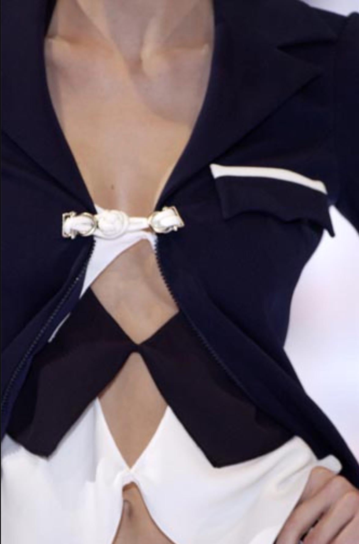 S/S 2004 Giorgio Armani Runway Tiered Off-White Navy Backless Silk Crop Top