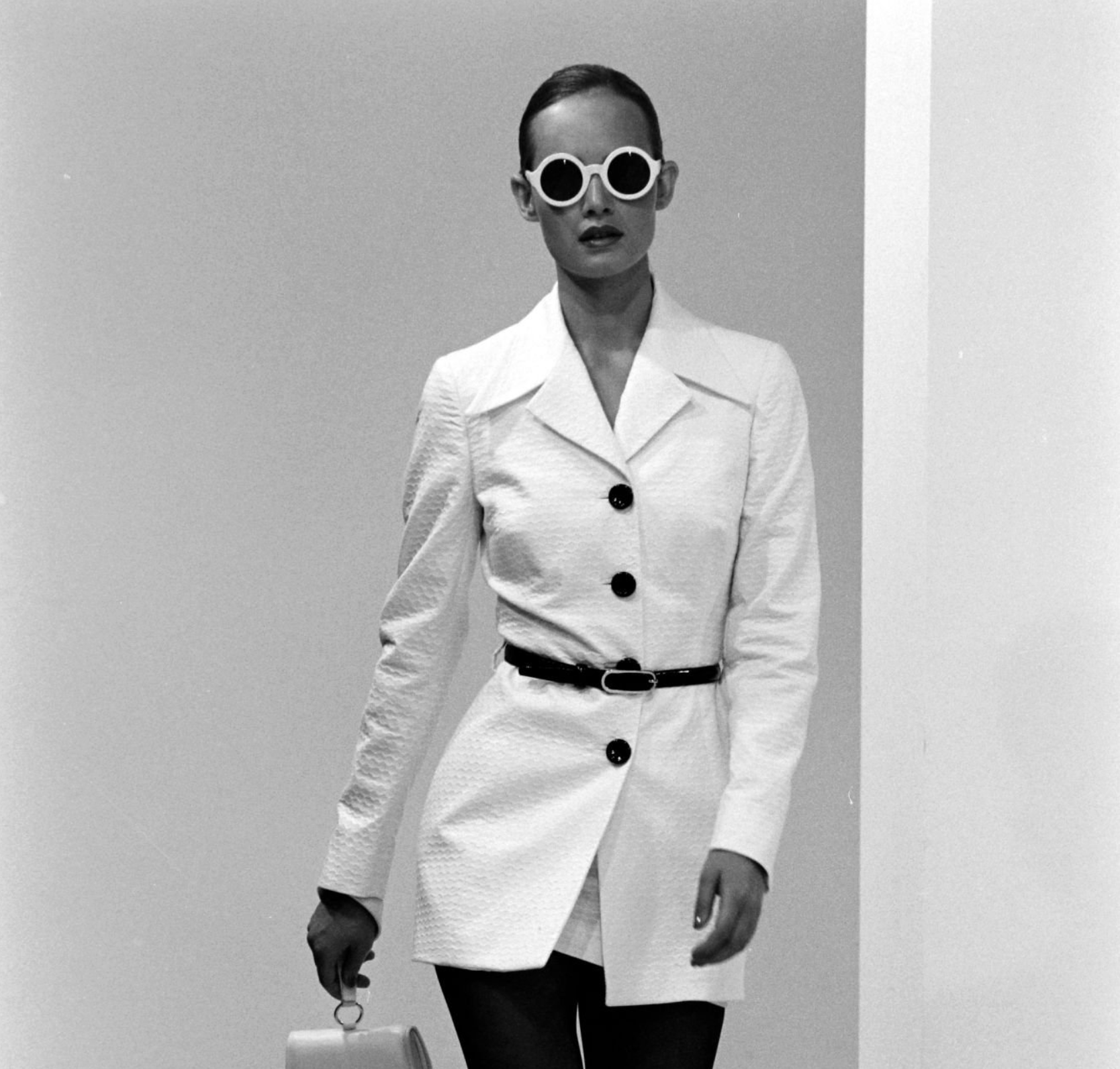 S/S 1995 Dolce & Gabbana Belted White Waffle Knit Mini Skirt Suit