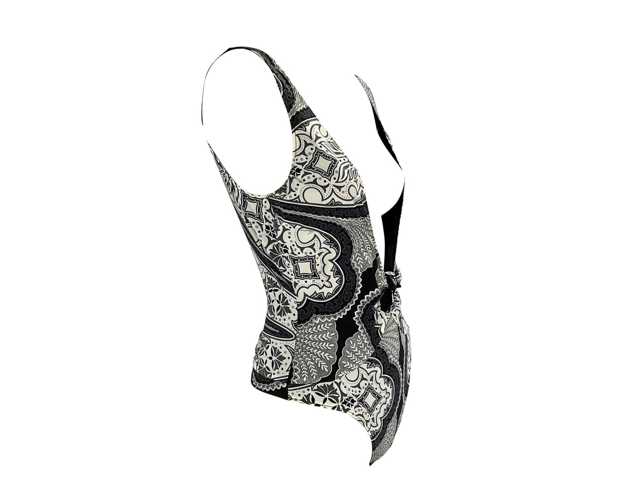 Cruise 2004 Gucci by Tom Ford Black Bandana Print One Piece Thong Swimsuit - RealList