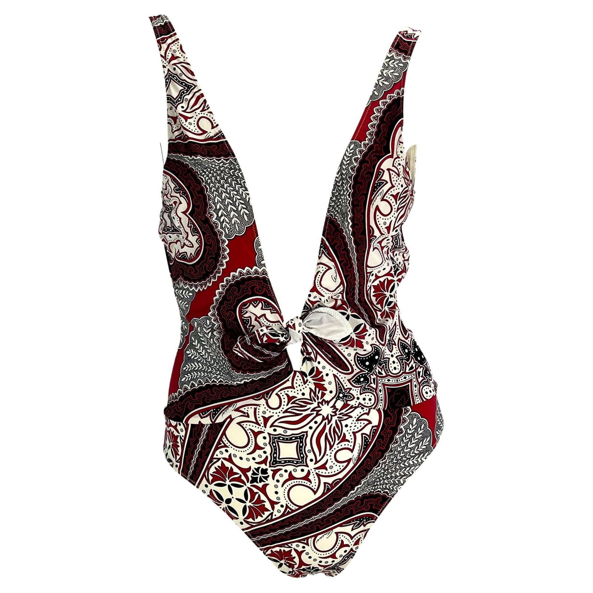 Cruise 2004 Gucci by Tom Ford Red Bandana Print One Piece Swimsuit - RealList