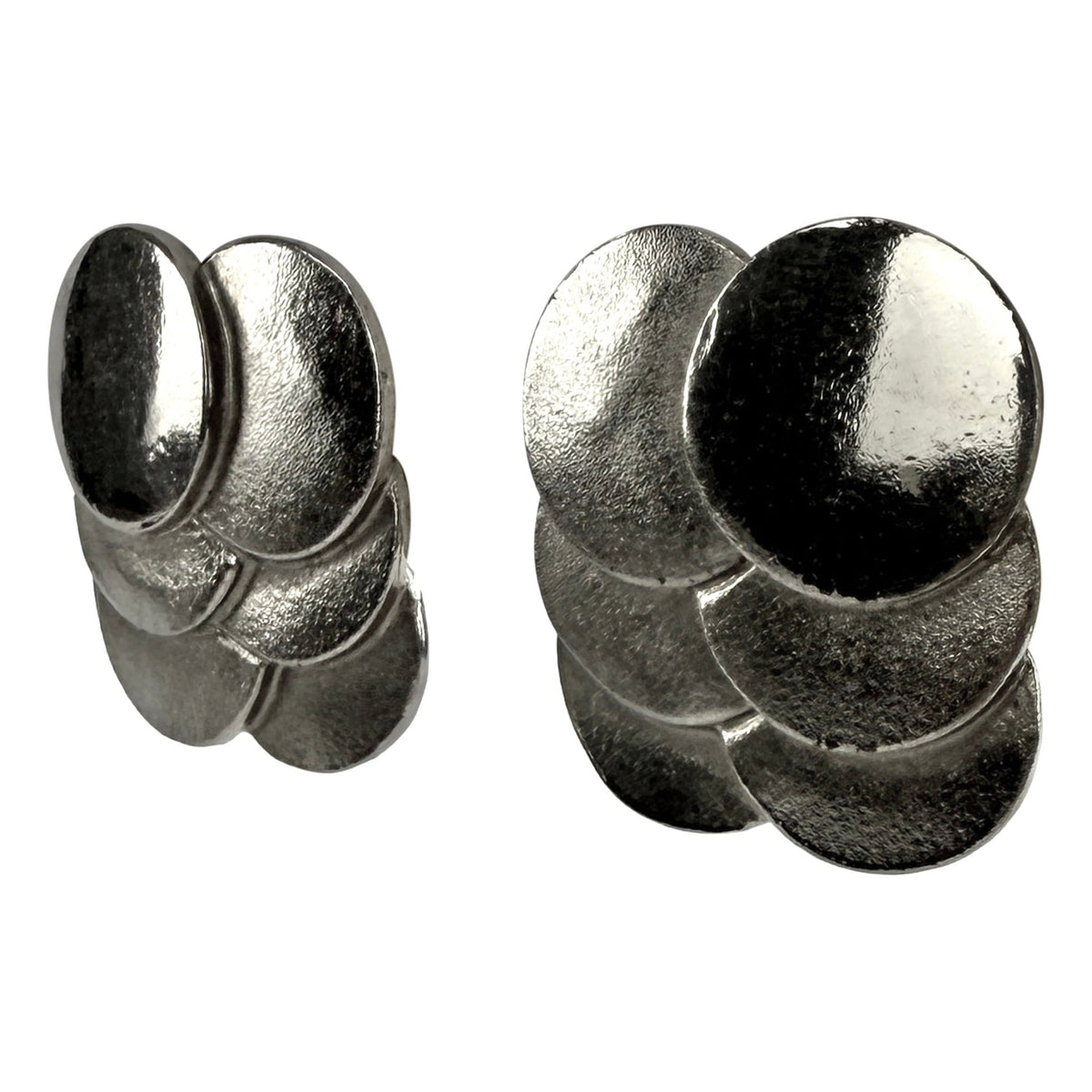 Early 1990s Paco Rabanne Silver Stacked Disc Clip-On Earrings - RealList