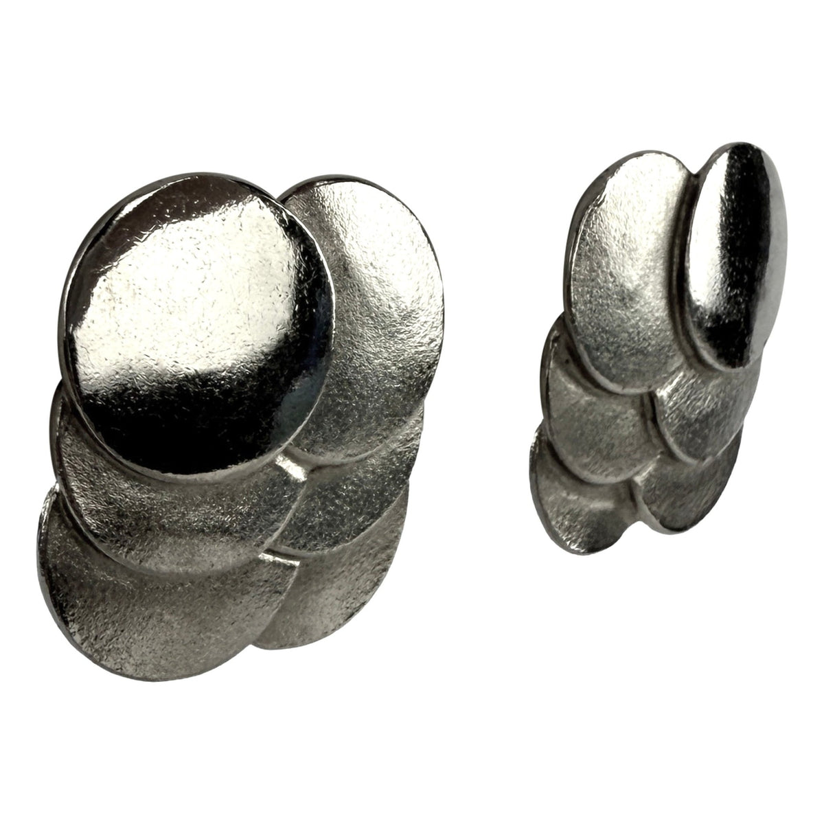 Early 1990s Paco Rabanne Silver Stacked Disc Clip-On Earrings - RealList