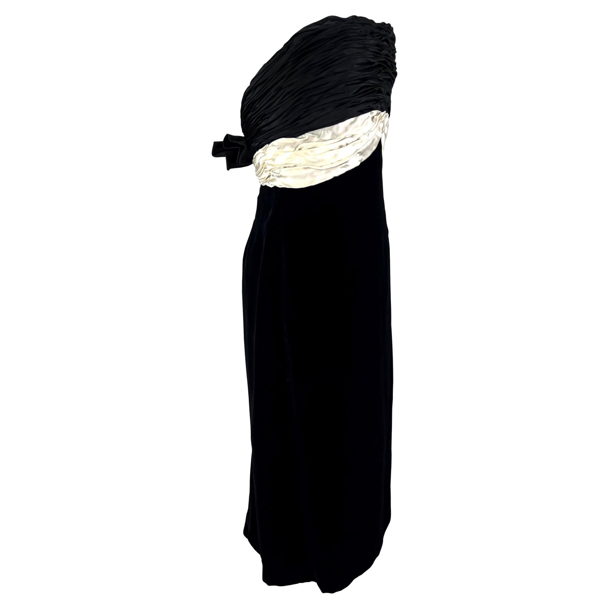 F/W 1985 Valentino Garavani Runway Black Velvet White Satin Bow Midi Dress - RealList