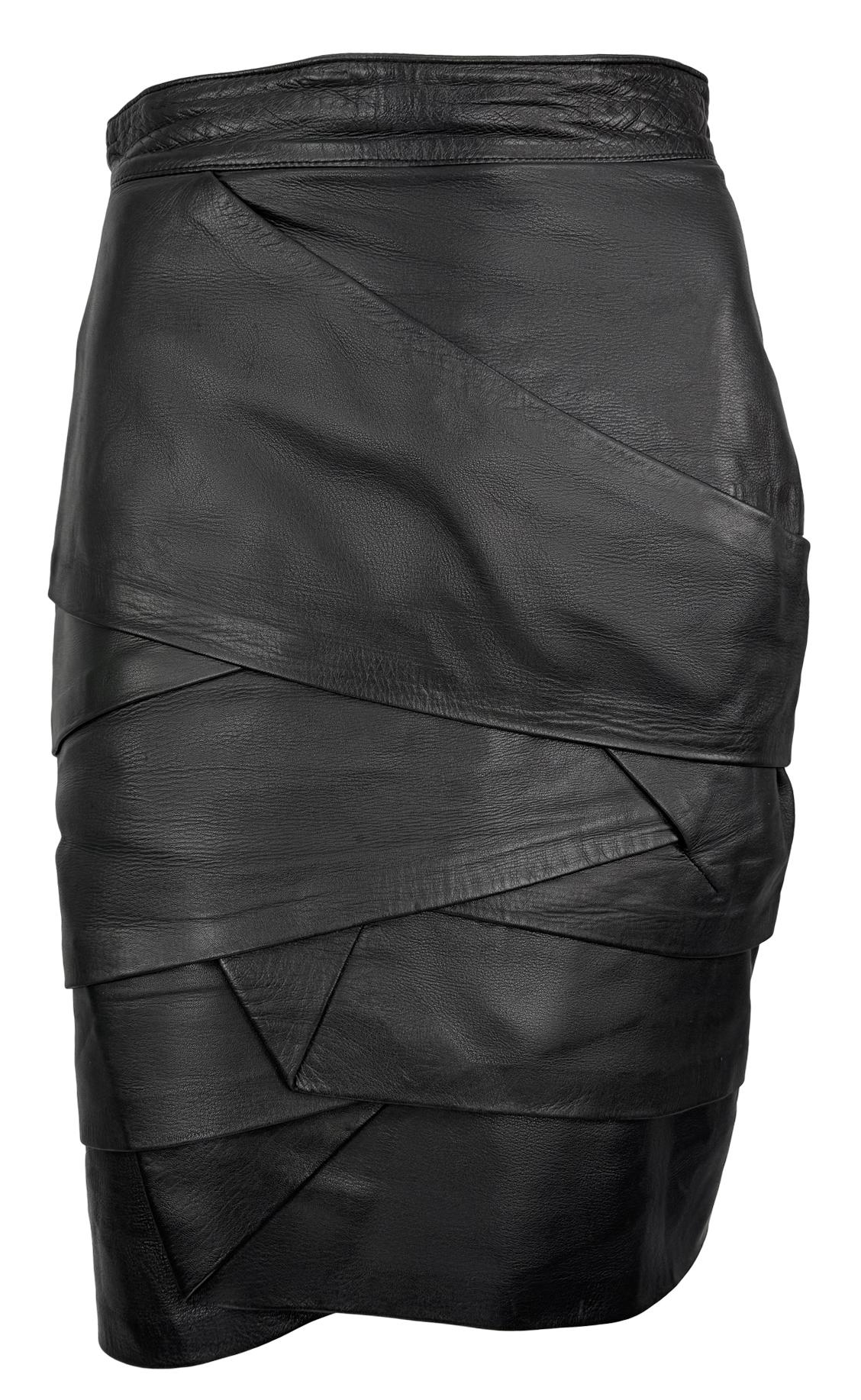 F/W 1987 Gianni Versace Runway Black Leather Ribbon Tiered Pencil Skirt - RealList