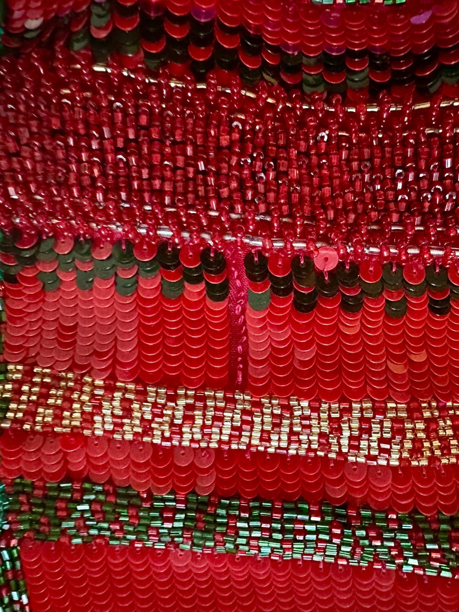 F/W 1991 Oscar de La Renta Runway Red Tartan Sequin Beaded Fringe Pencil Skirt - RealList