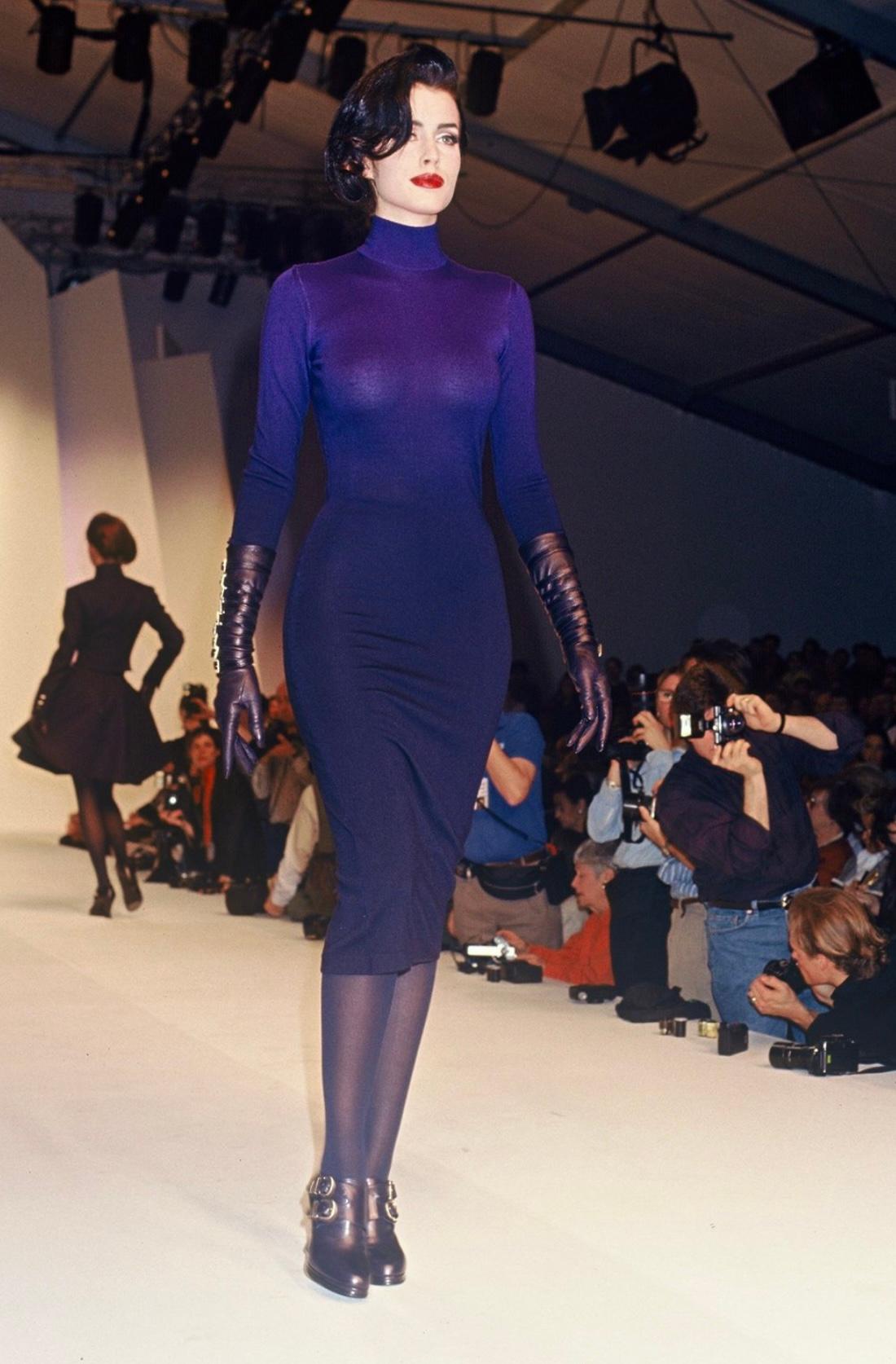 F/W 1992 Claude Montana Runway Blue Ombré Knit Dress - RealList