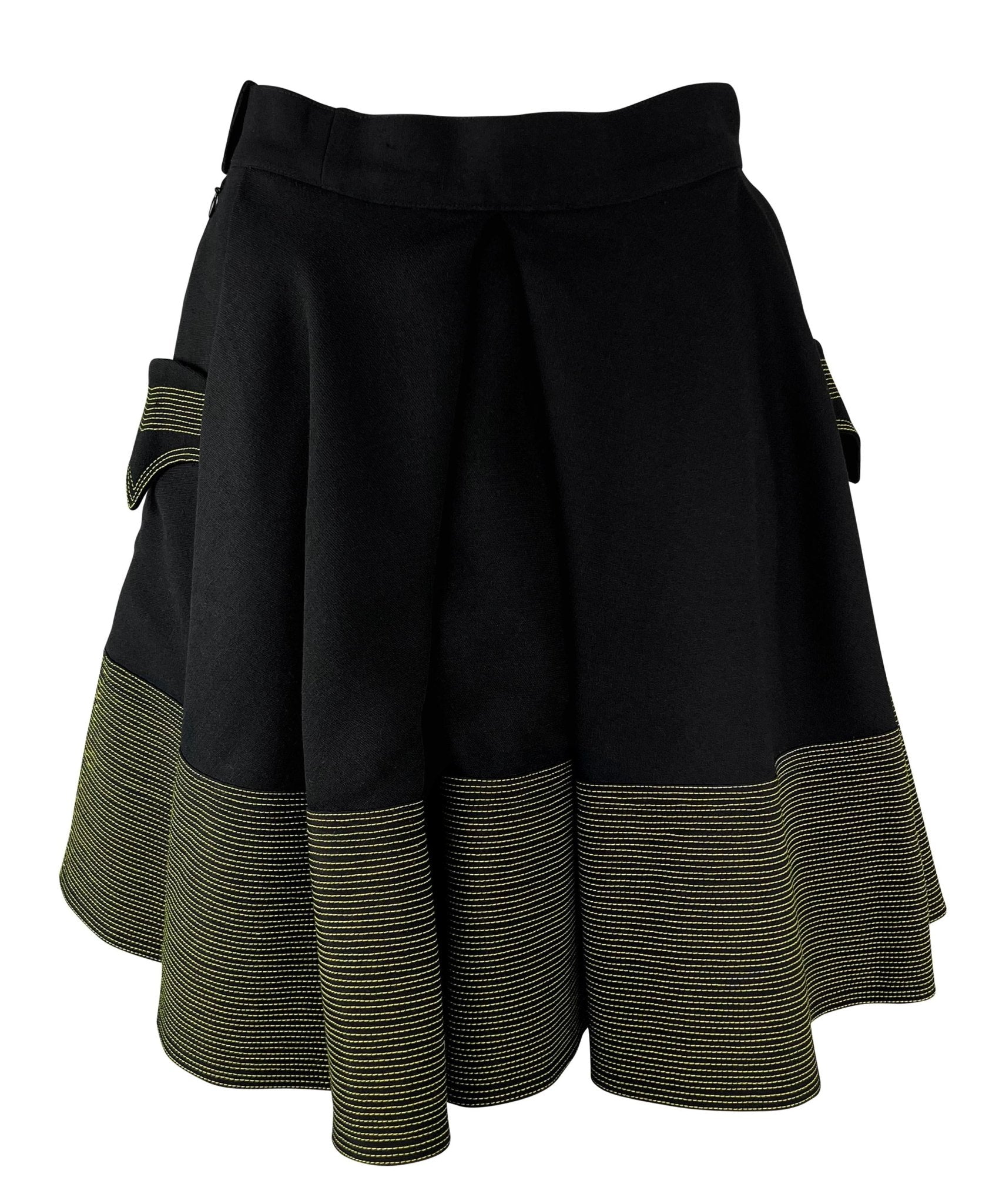 F/W 1992 Gianni Versace Black Wool Yellow Stitching Flared Skirt - RealList