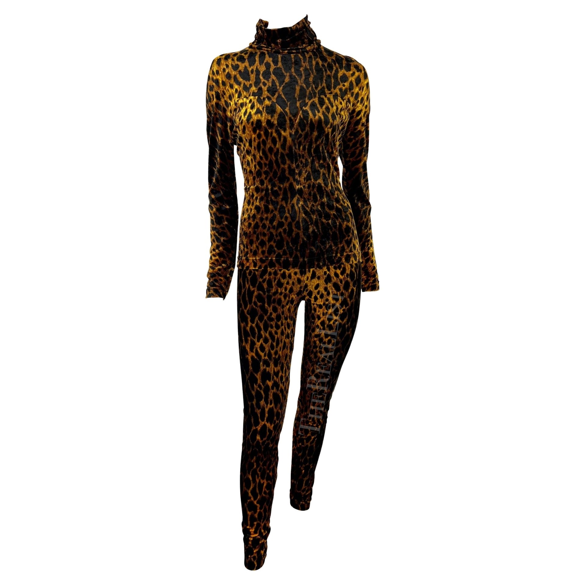 F/W 1992 Gianni Versace Couture Brown Cheetah Print Velvet Pant Set - RealList