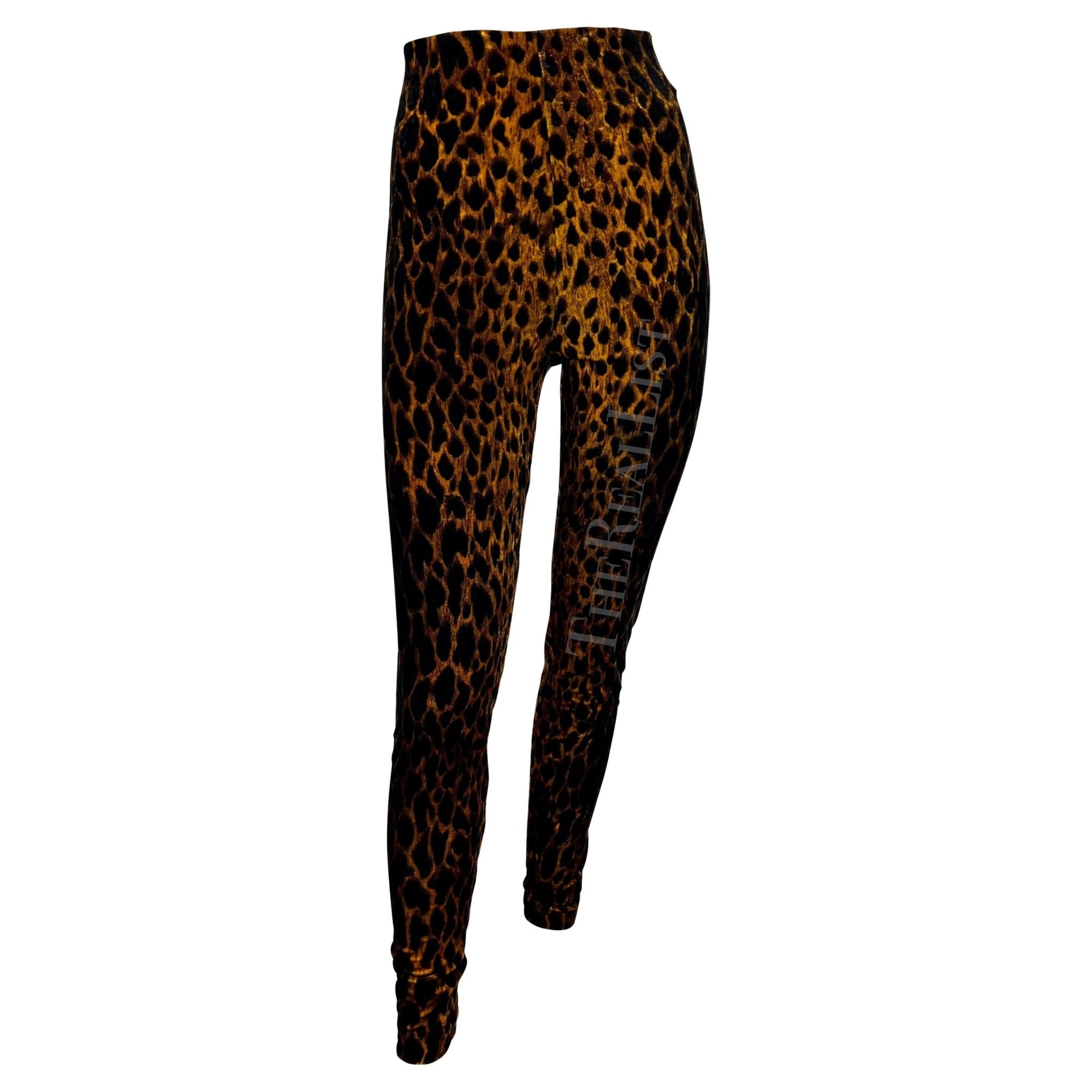 F/W 1992 Gianni Versace Couture Brown Cheetah Print Velvet Pant Set - RealList