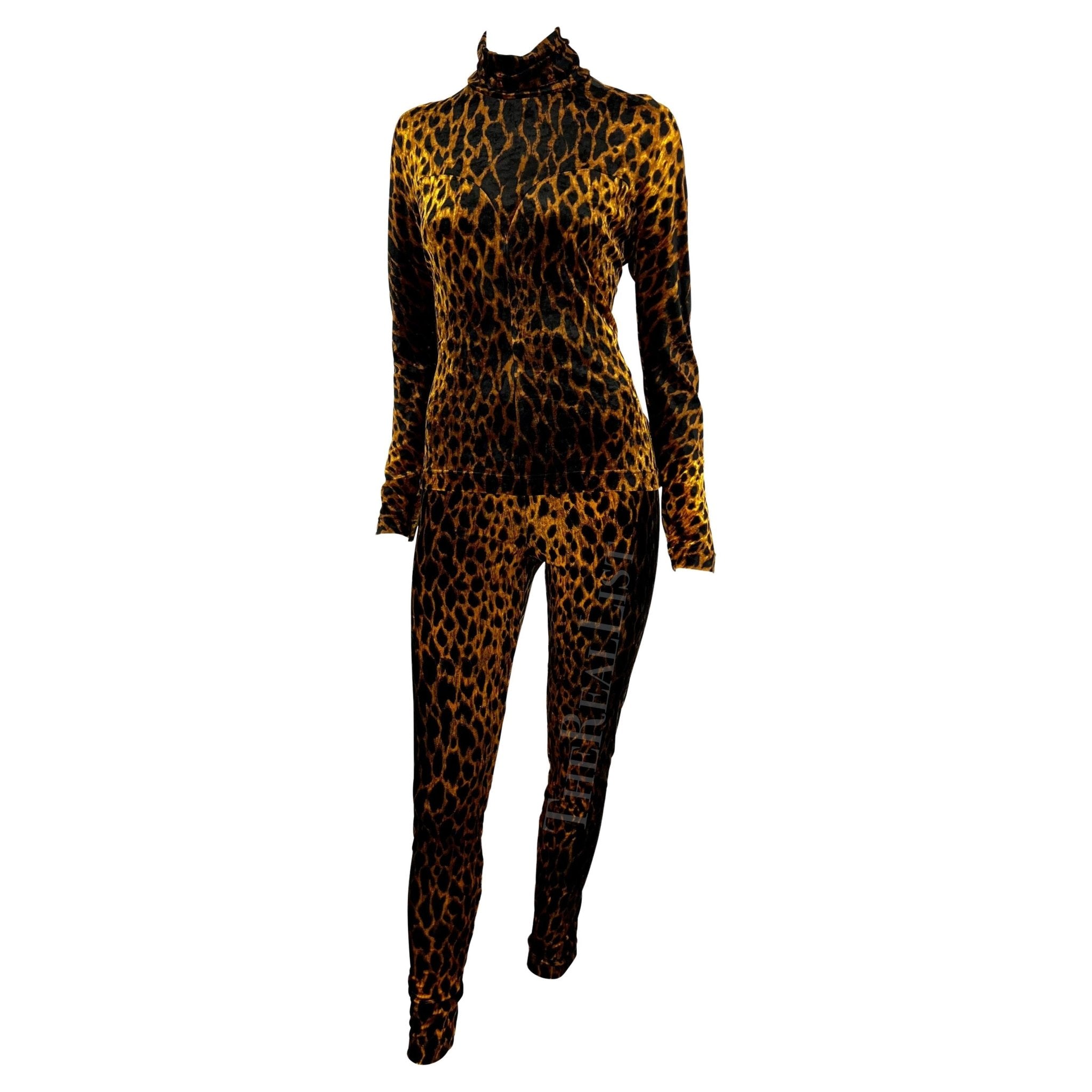 F/W 1992 Gianni Versace Couture Brown Cheetah Print Velvet Pant Set - RealList