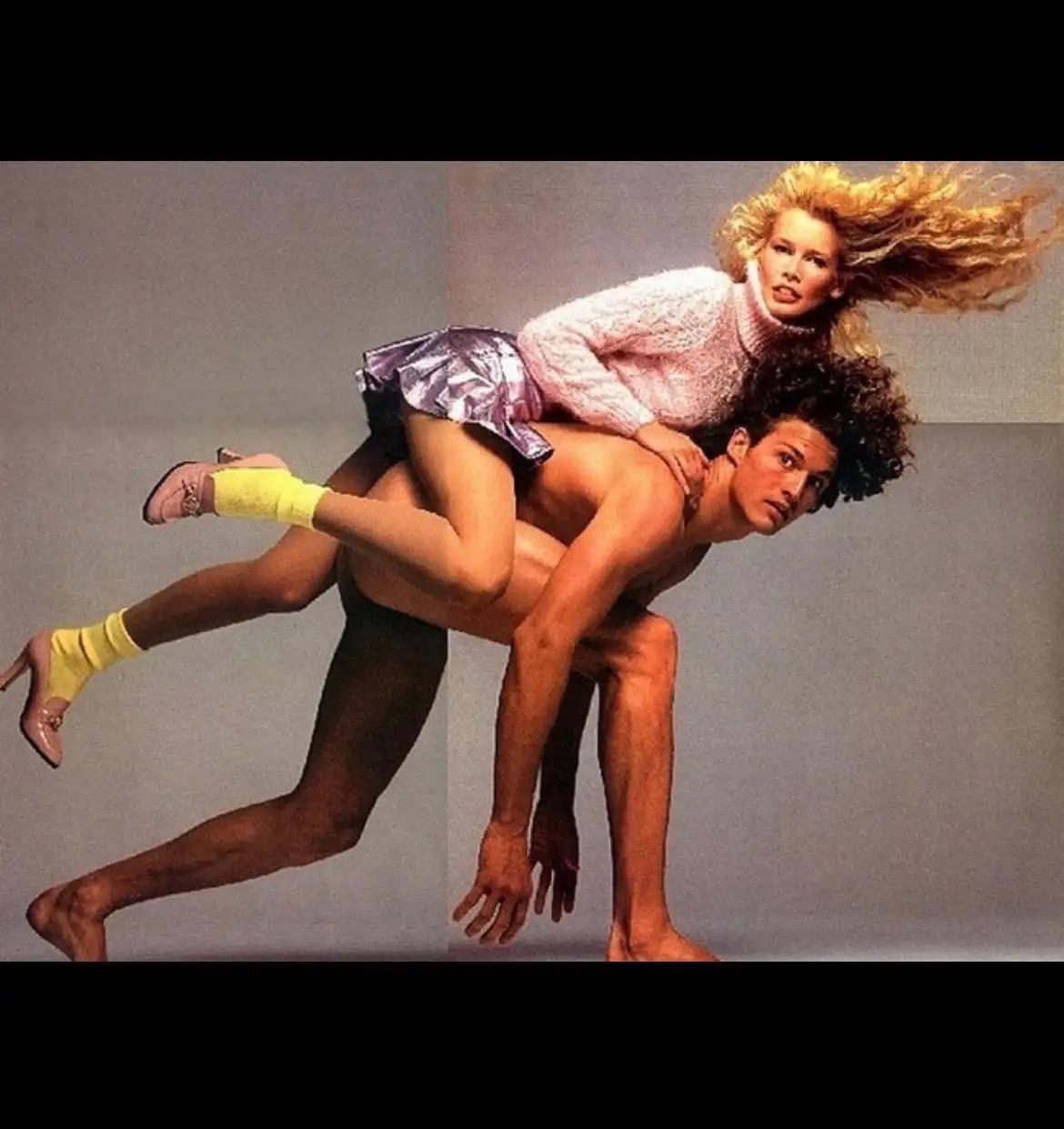 F/W 1994 Gianni Versace Ad Runway Gold Metallic Cable Knit Turtleneck Sweater - RealList