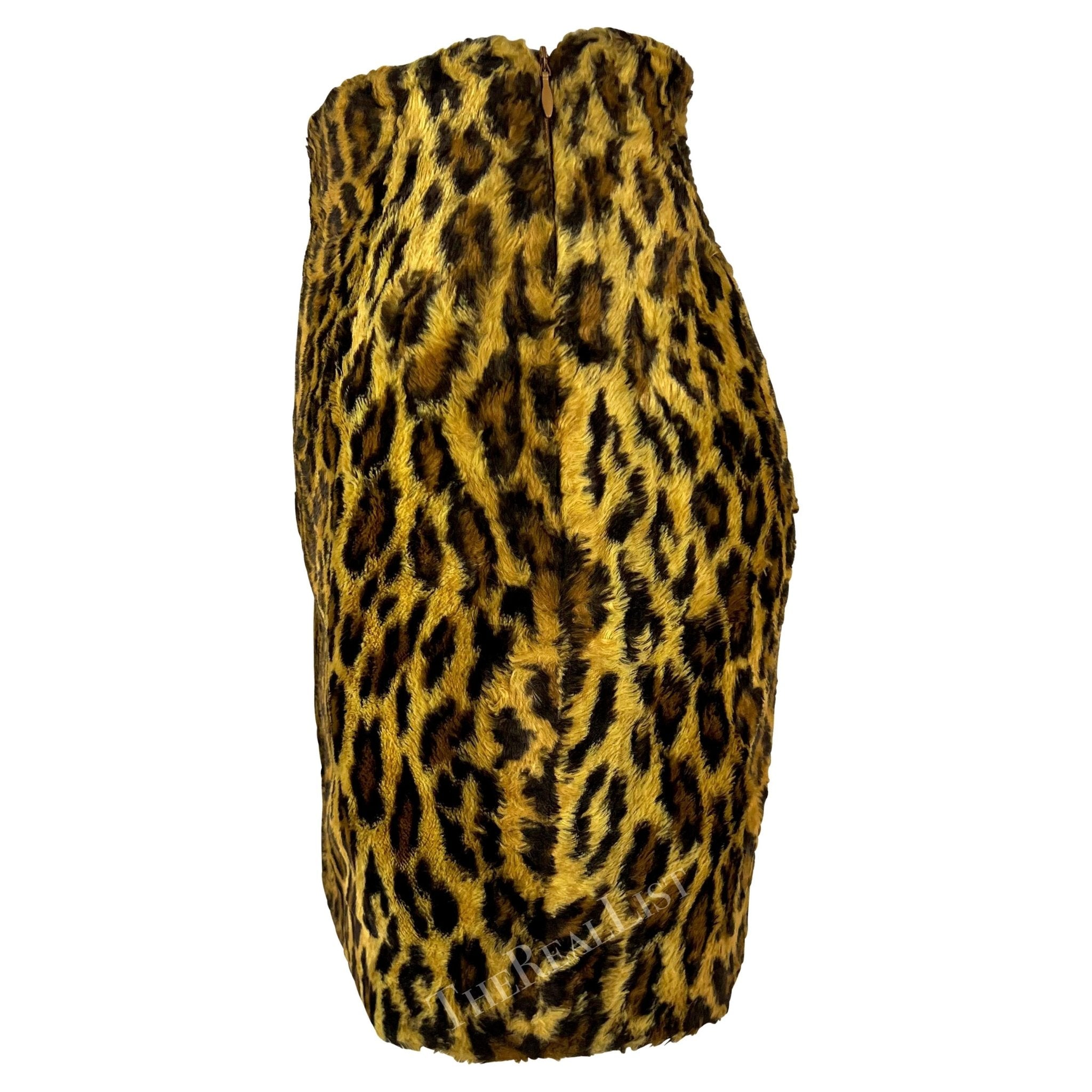 F/W 1994 Gianni Versace Couture Leopard Print Faux Fur Mini Skirt - RealList