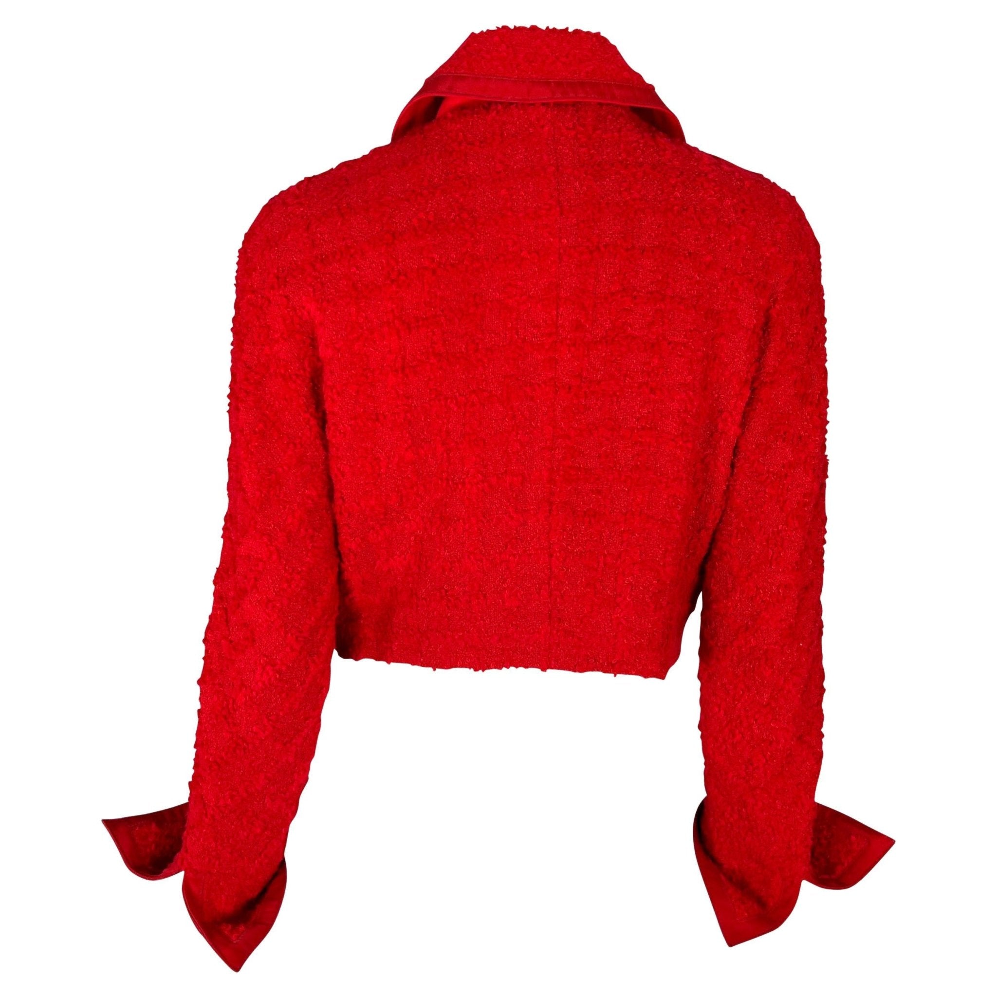 F/W 1994 Gianni Versace Couture Red Bouclé Tweed Cropped Medusa Jacket - RealList