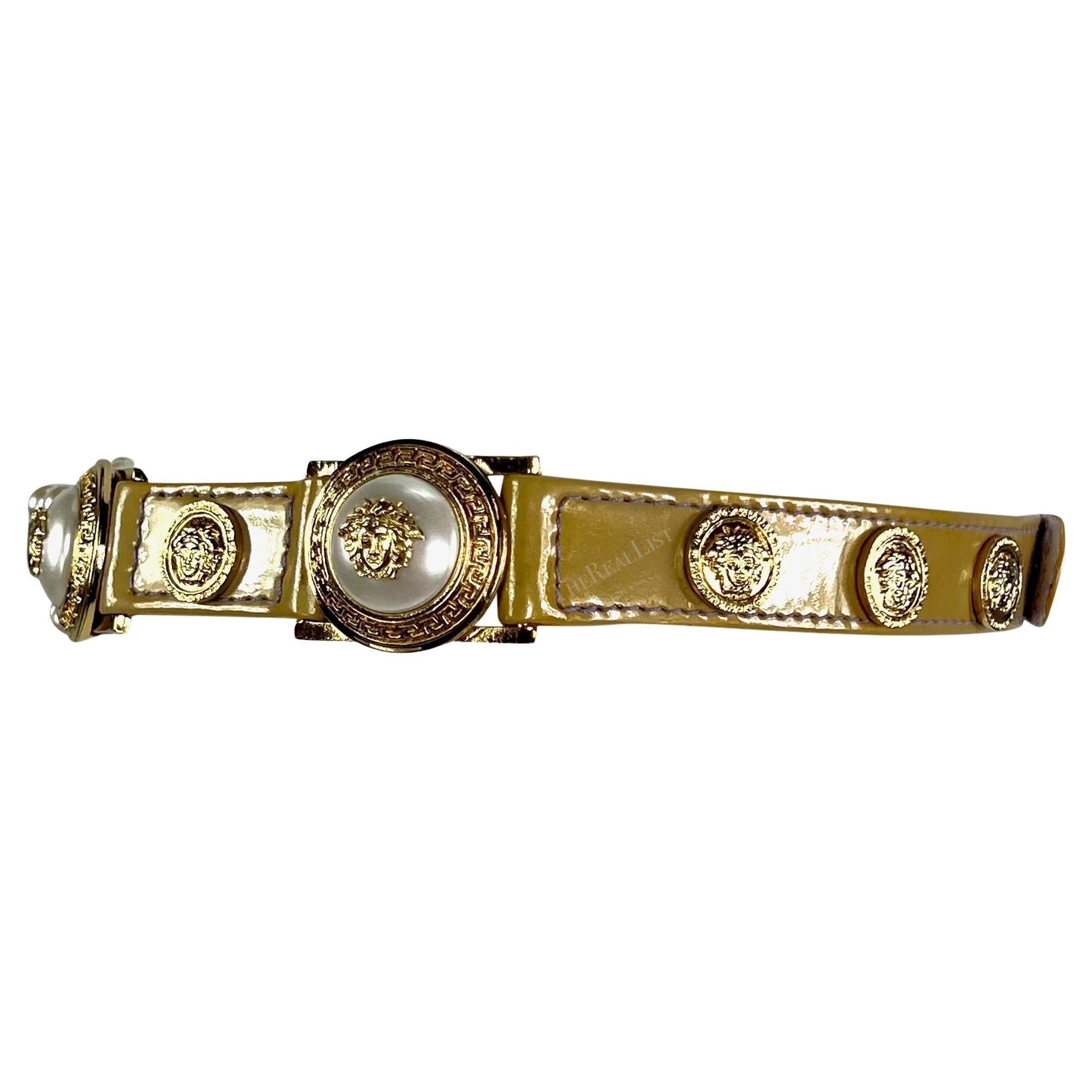 F/W 1994 Gianni Versace Medusa Faux Pearl Patent Leather Belt - RealList