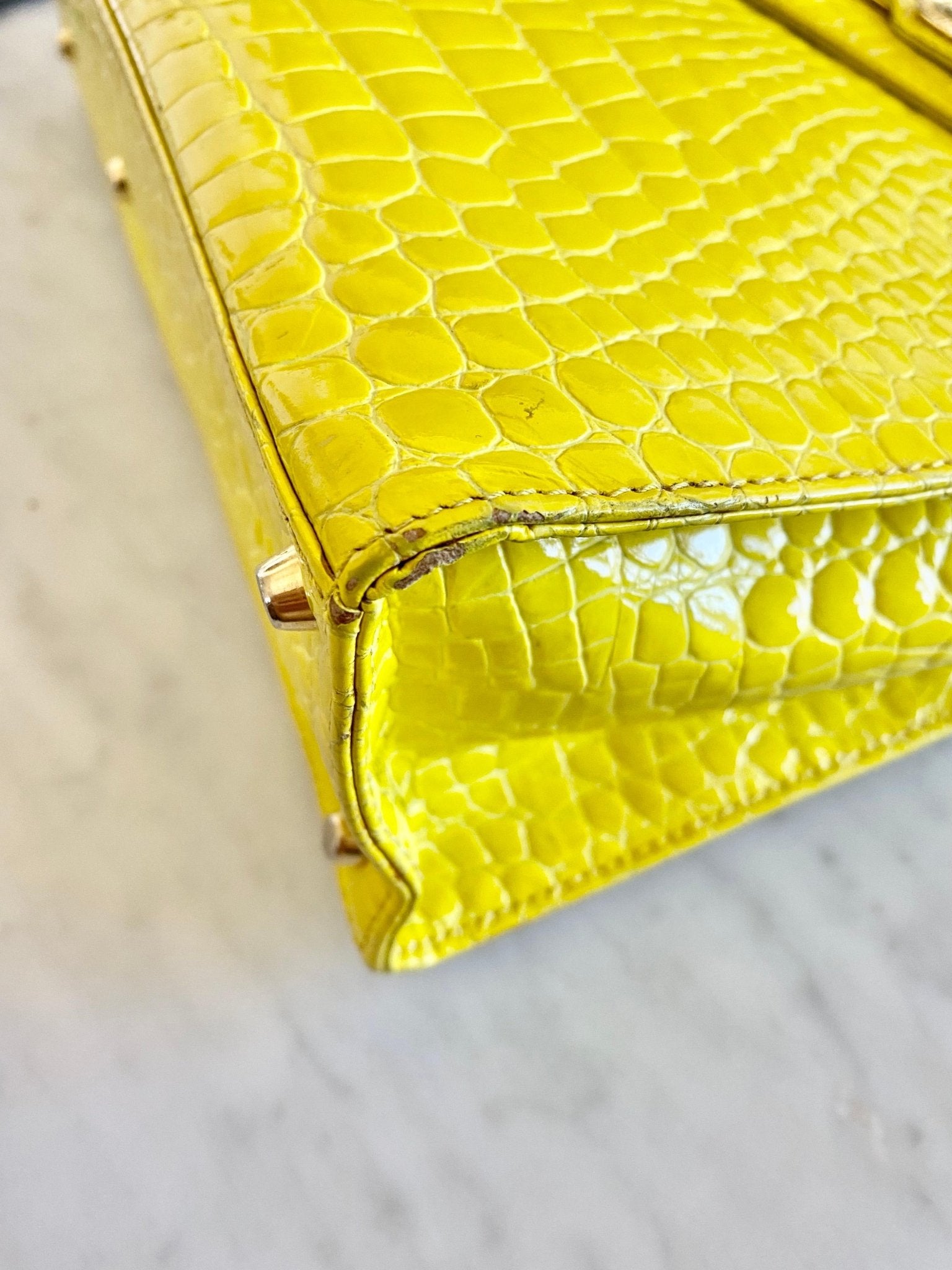 F/W 1994 Gianni Versace Yellow Crocodile Embossed Patent Kelly Style 'Diana' Bag - RealList