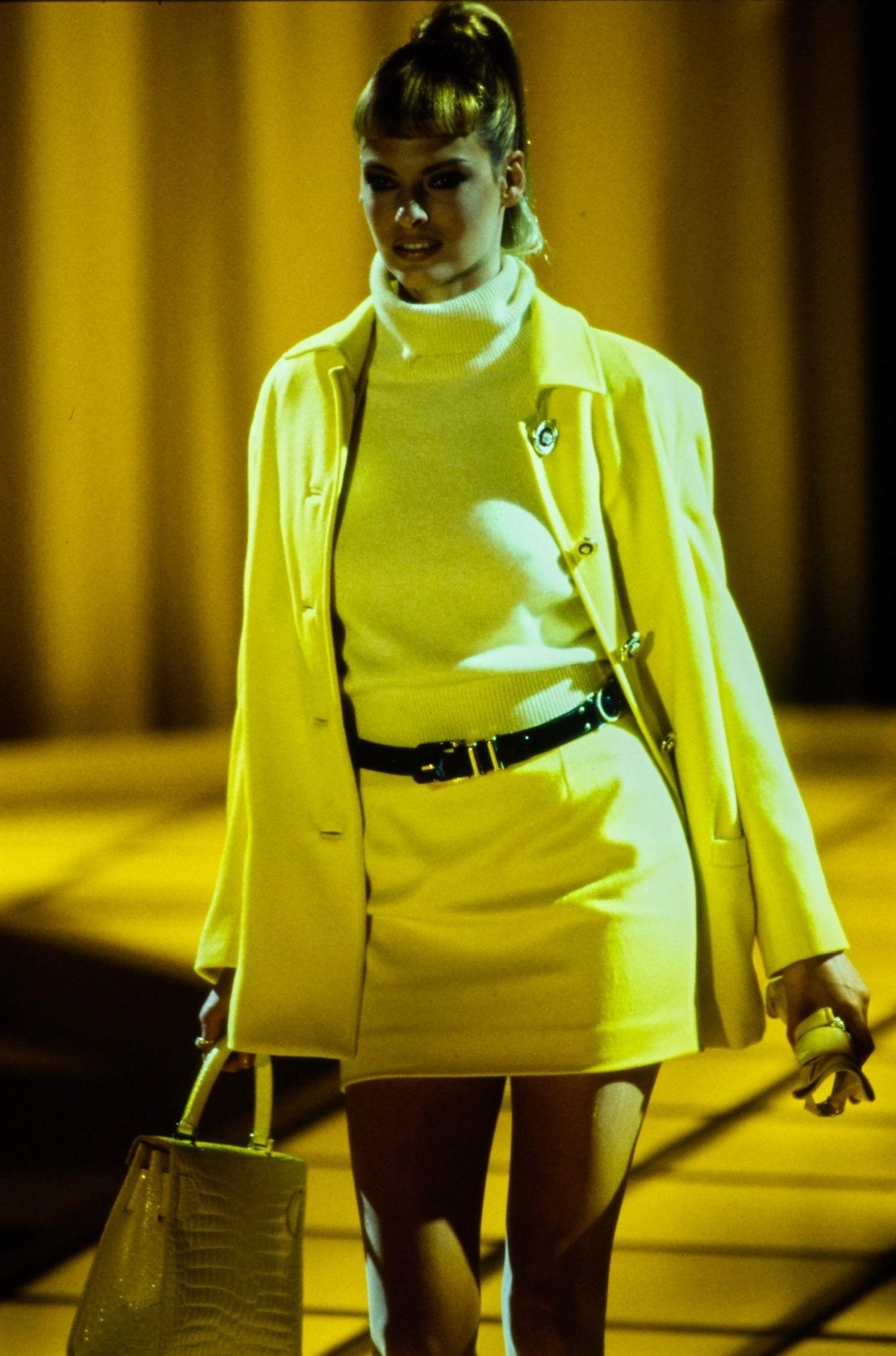 F/W 1994 Gianni Versace Yellow Crocodile Embossed Patent Kelly Style 'Diana' Bag - RealList