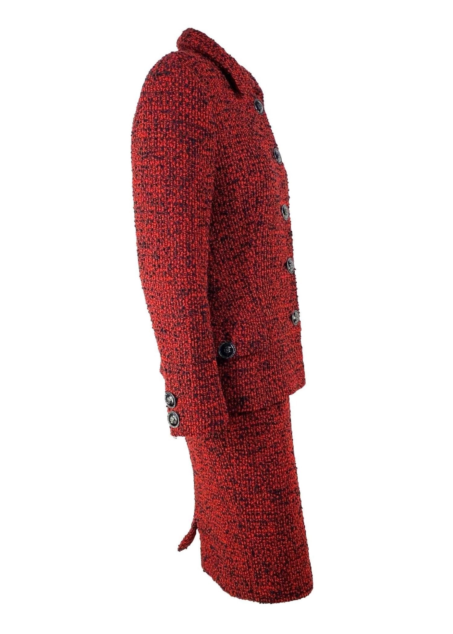 F/W 1995 Gianni Versace Couture Runway Red Bouclé Tweed Skirt Suit Documented - RealList