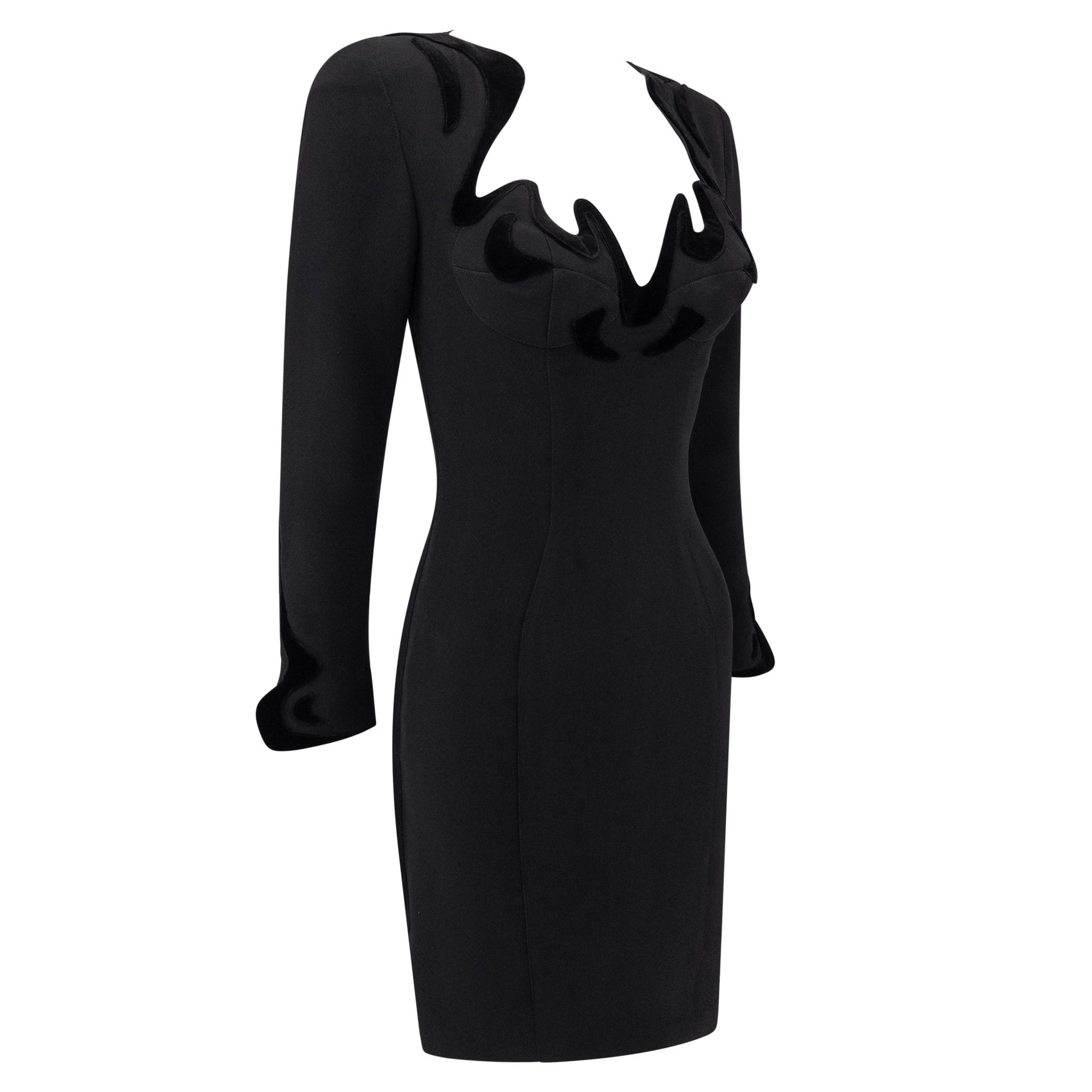 F/W 1995 Thierry Mugler Sculpted Anatomical Long Sleeve Black Dress - RealList