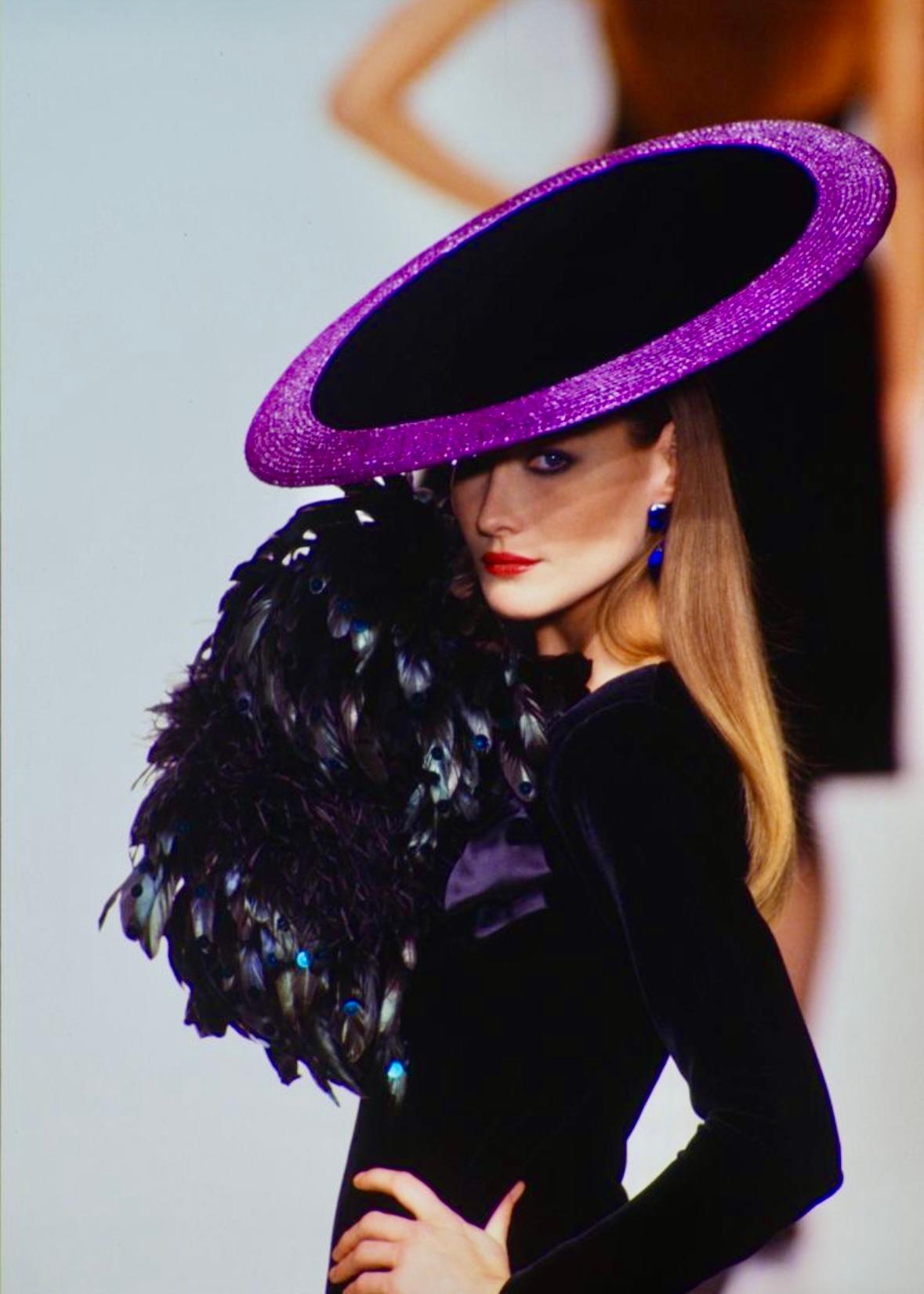 F/W 1995 Yves Saint Laurent Runway Deep Blue Velvet Plunging Bow Mini Dress - RealList