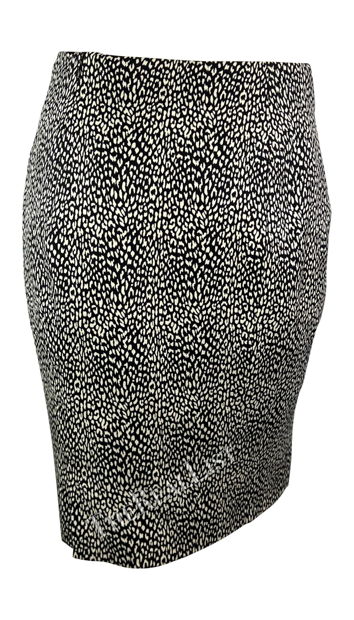 F/W 1996 Gianni Versace Couture Black White Cheetah Print Pencil Skirt - RealList