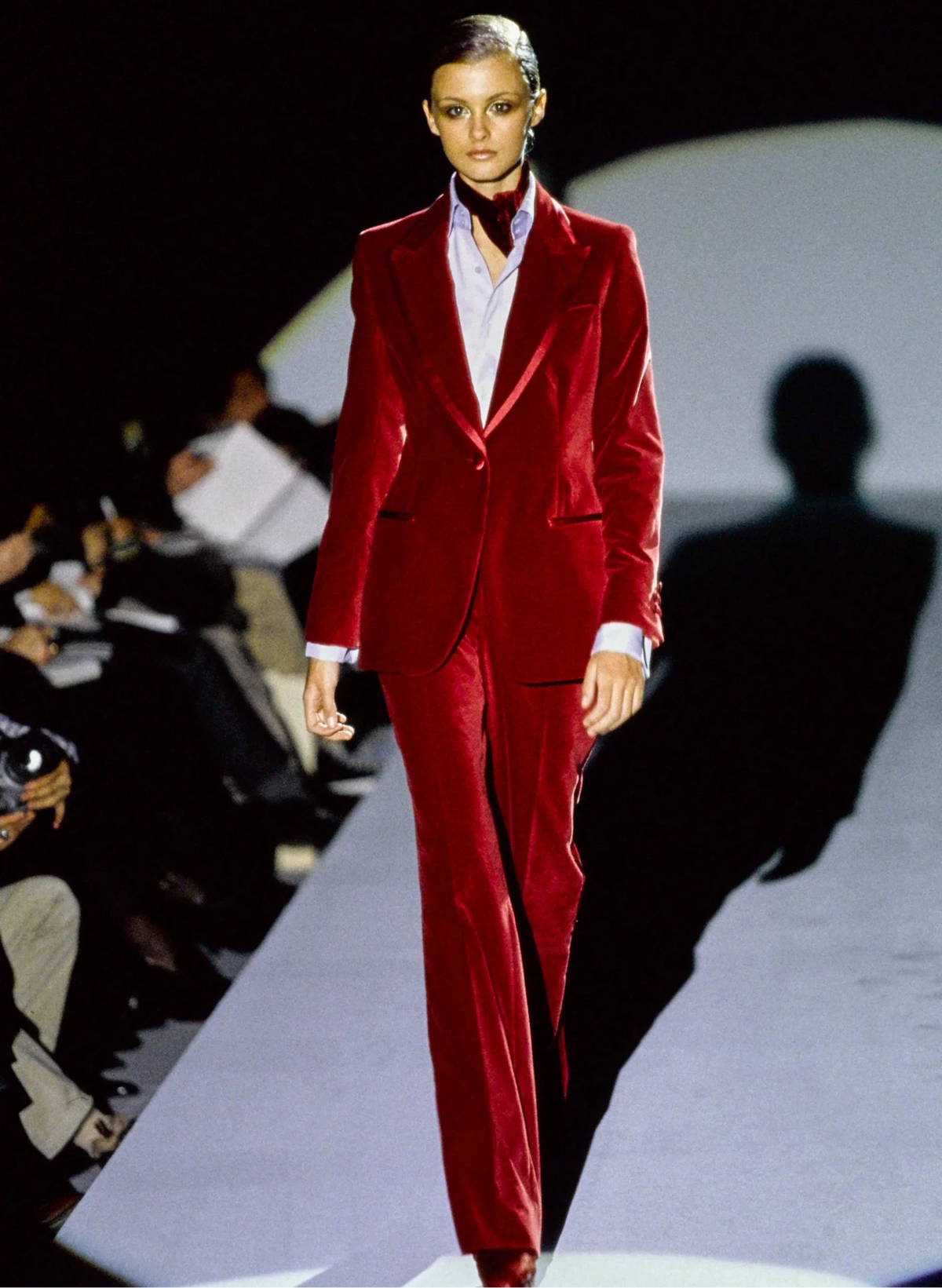 F/W 1996 Gucci by Tom Ford Famous Runway Red Cotton Velvet Satin Trim Tuxedo Suit - RealList