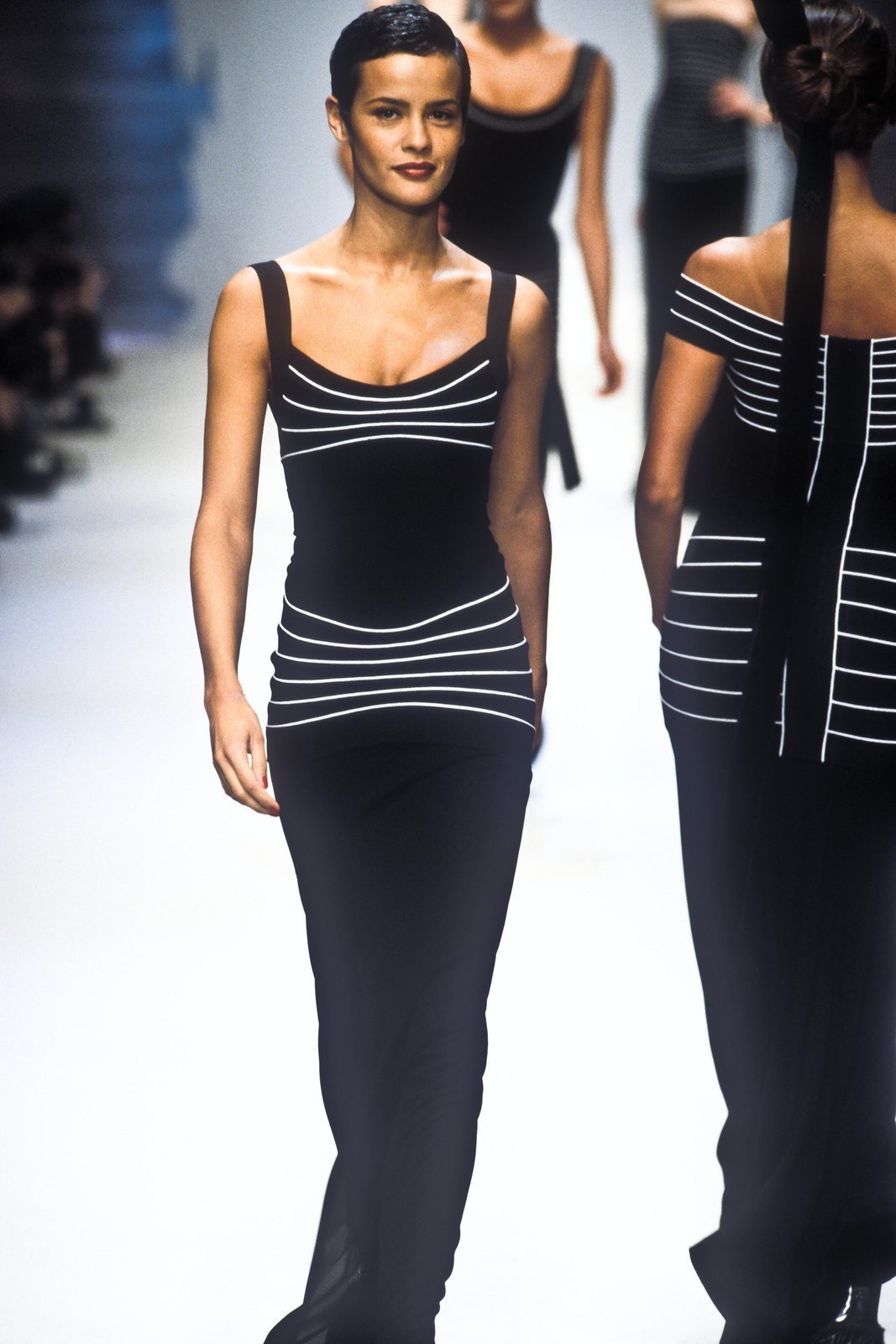 F/W 1996 Hervé Léger Couture Black Bandage Bodycon Contoured Bust Mini Dress - RealList