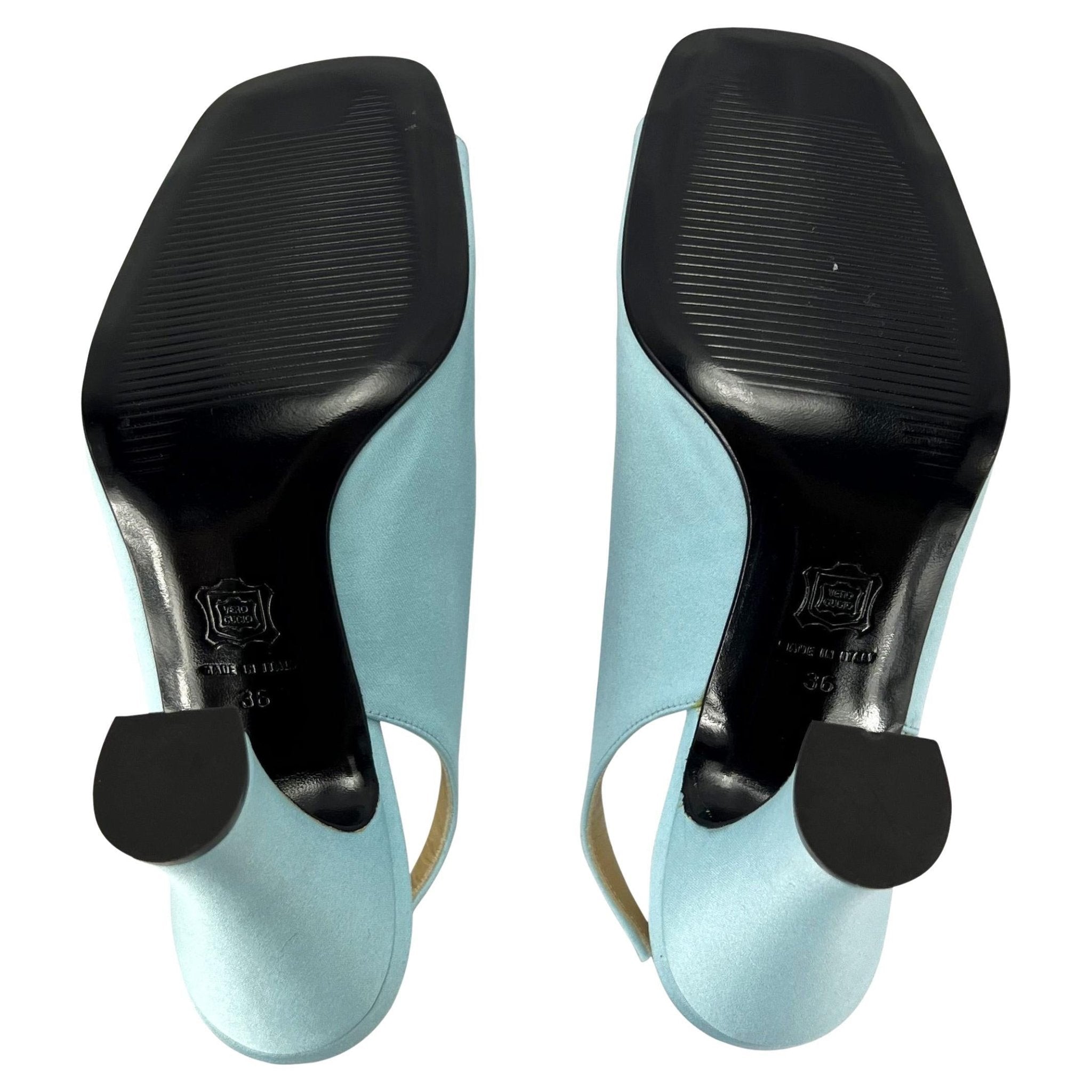 F/W 1996 NOS Gianni Versace Baby Blue Crystal Pump Heel Size 36 - RealList