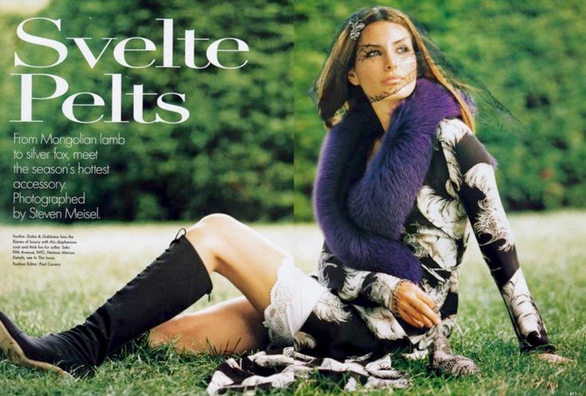 F/W 1997 Dolce & Gabbana Runway Purple Fox Fur Black Feather Print Duster Coat - RealList