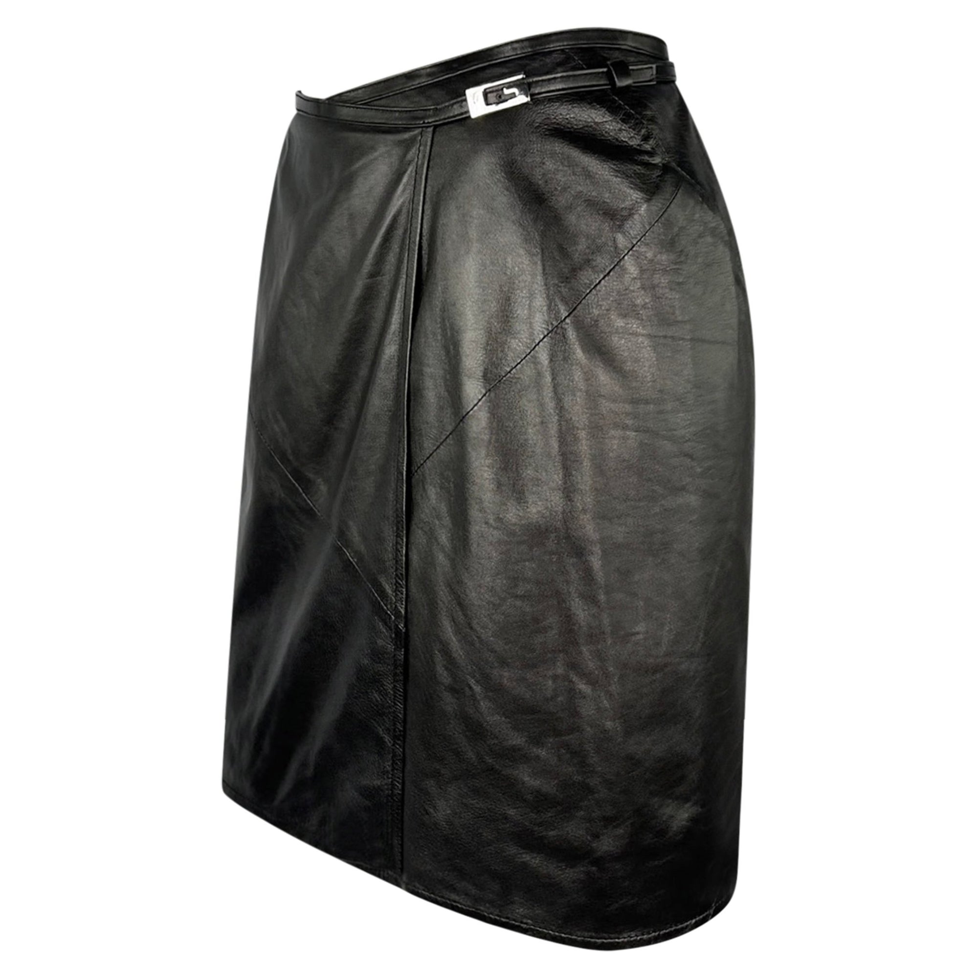 F/W 1997 Gucci by Tom Ford G Buckle Metallic Black Leather Mini Wrap Skirt - RealList