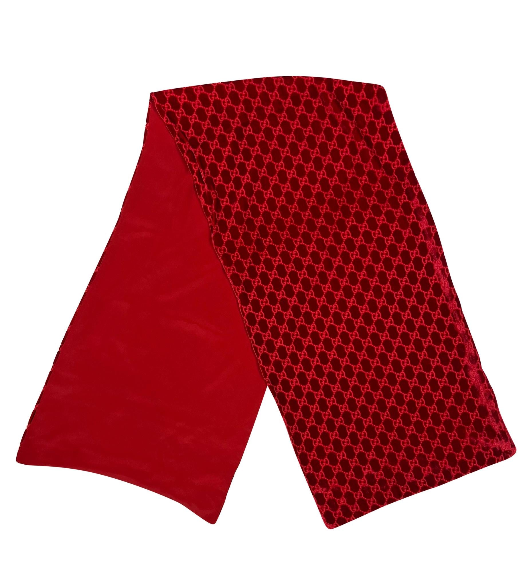 F/W 1997 Gucci by Tom Ford Red Velvet GG Devoré Silk Rectangular Scarf - RealList