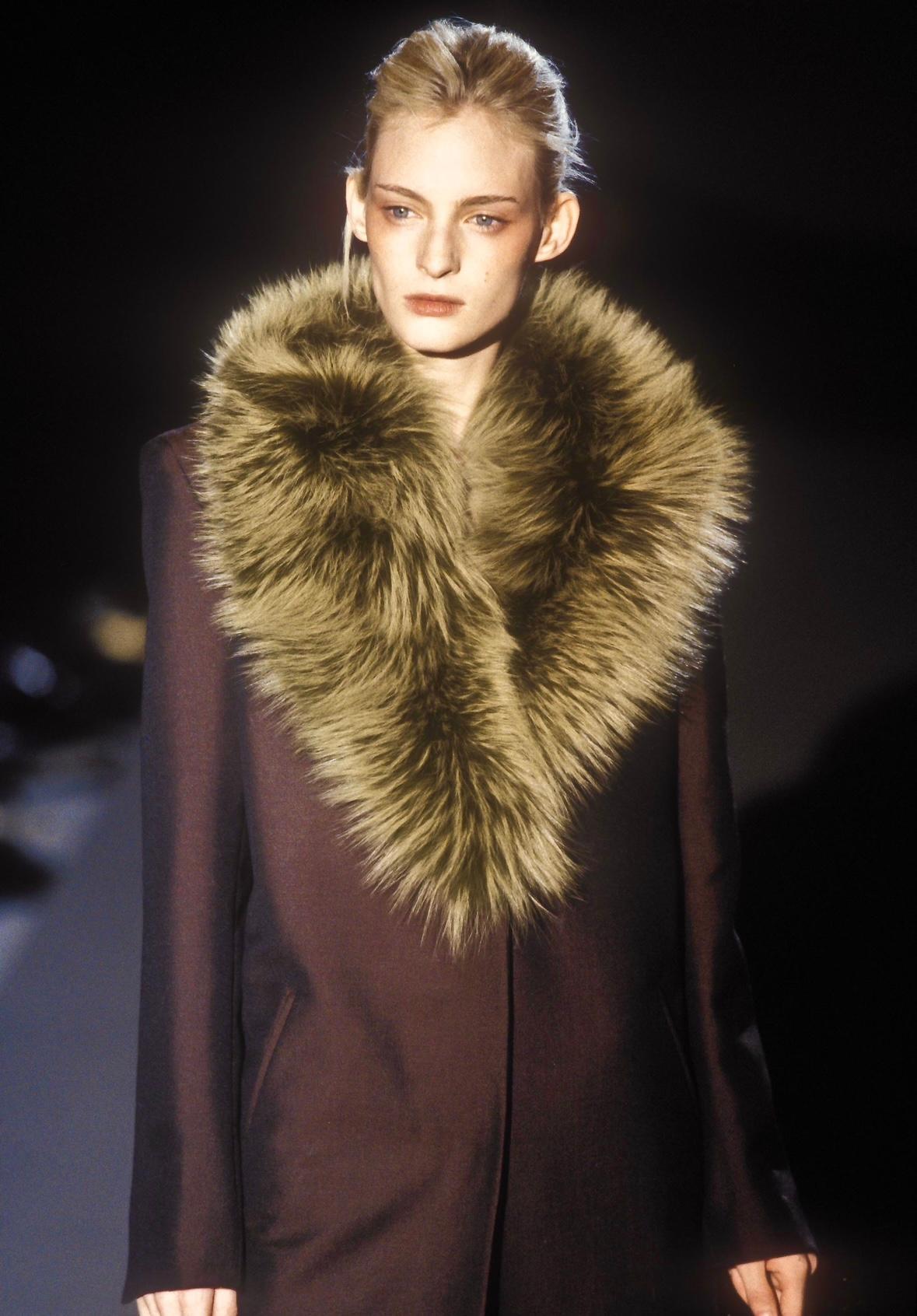 F/W 1997 Gucci by Tom Ford Wool Mohair Coat with Green Fur Trim Runway - RealList