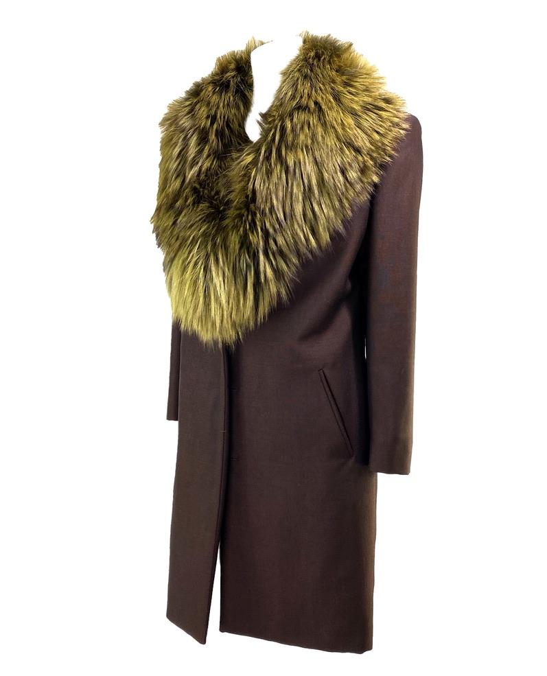 F/W 1997 Gucci by Tom Ford Wool Mohair Coat with Green Fur Trim Runway - RealList
