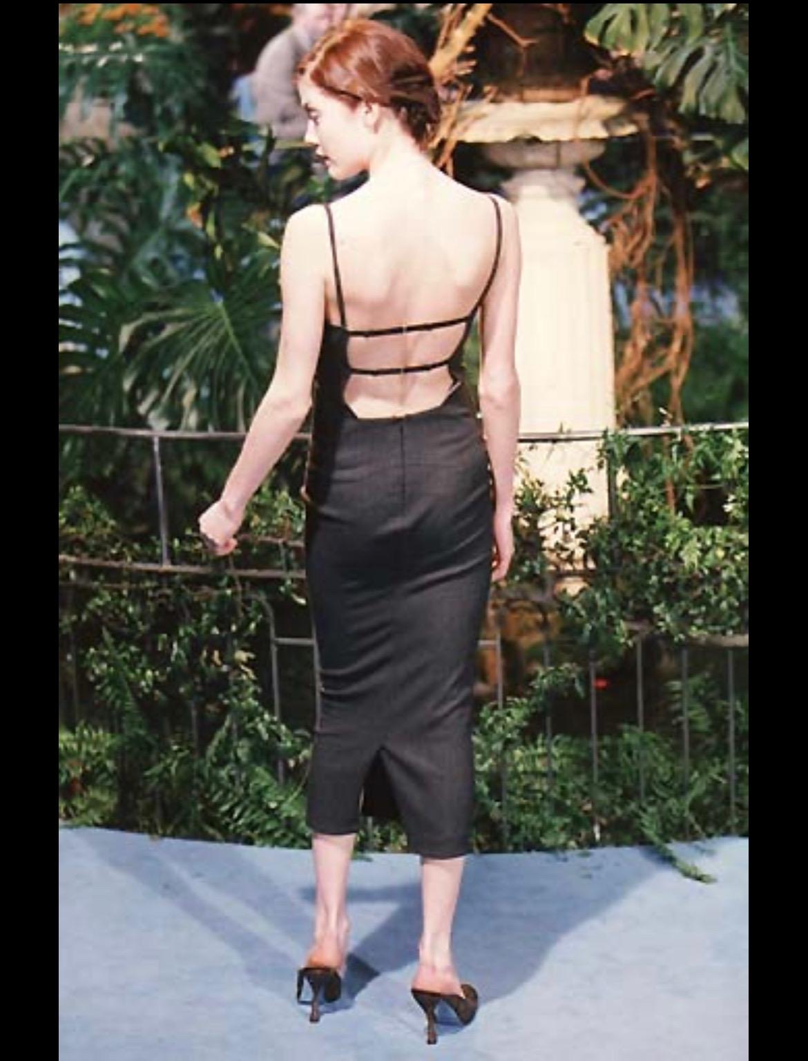 F/W 1998 Dolce & Gabbana Black Sleeveless Backless Runway Dress - RealList