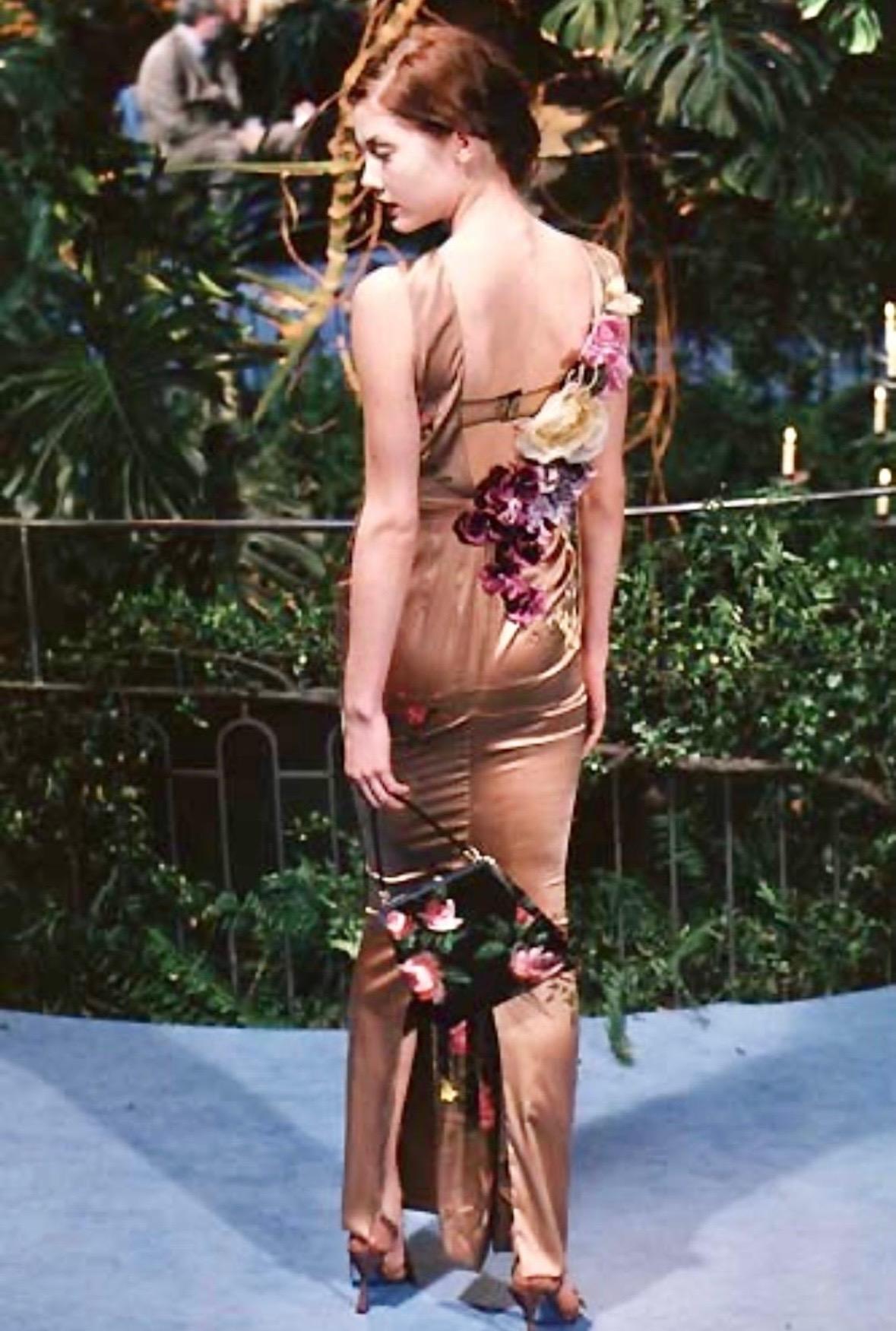 F/W 1998 Dolce & Gabbana Runway Hand Painted Red Rose Black Mesh Bag - RealList