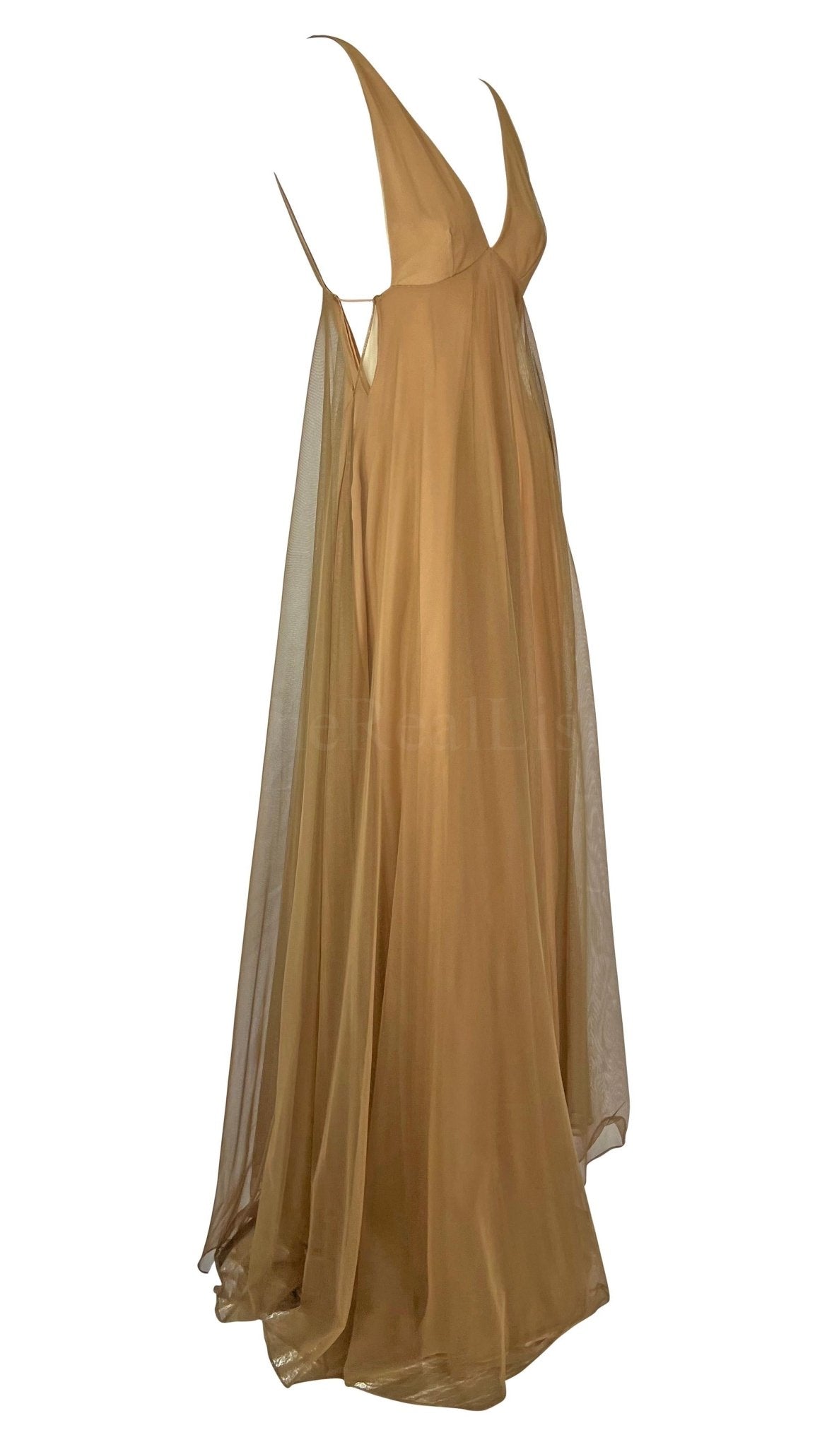 F/W 1998 Gucci by Tom Ford Beige Tulle Plunging Runway Gown - RealList